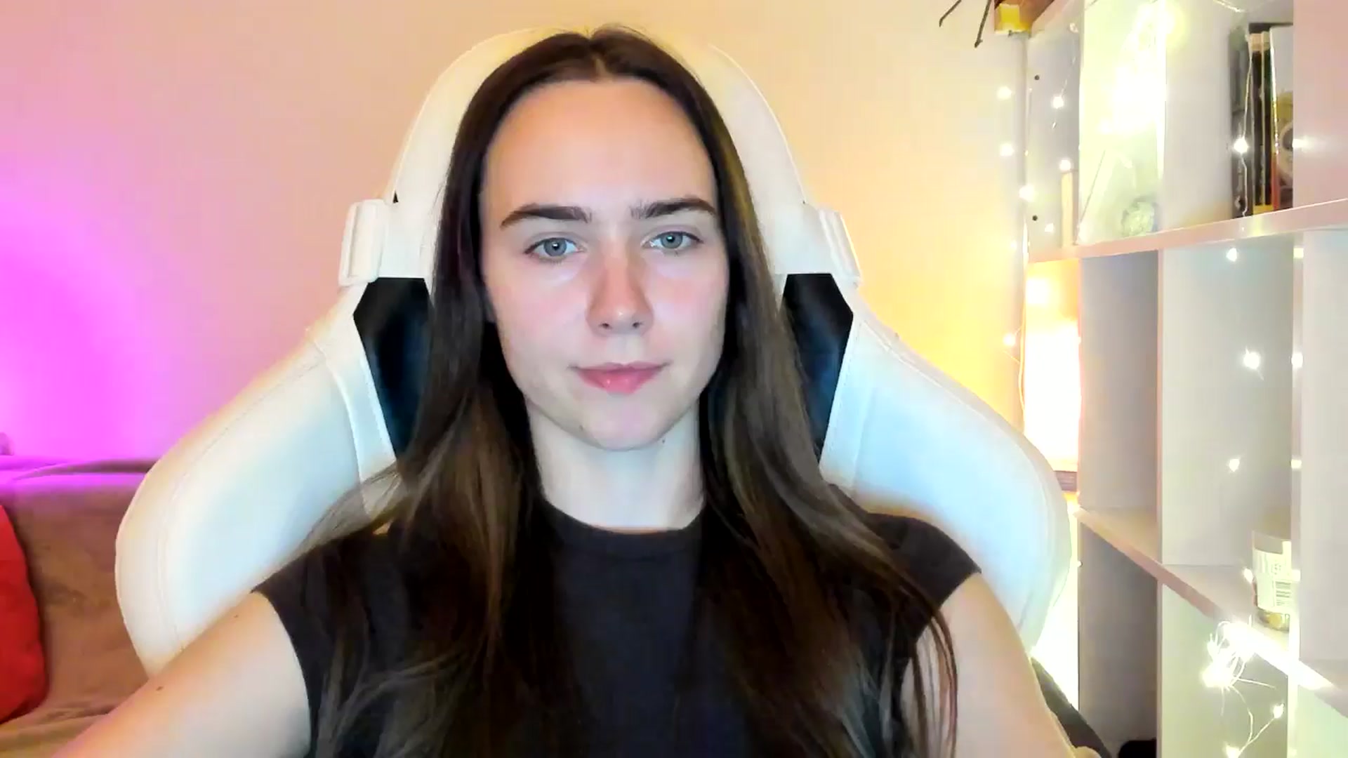 Gallery image thumbnail from OhAlisa's myfreecams stream on, 01/25/2026, 20:31 image 2 of 20