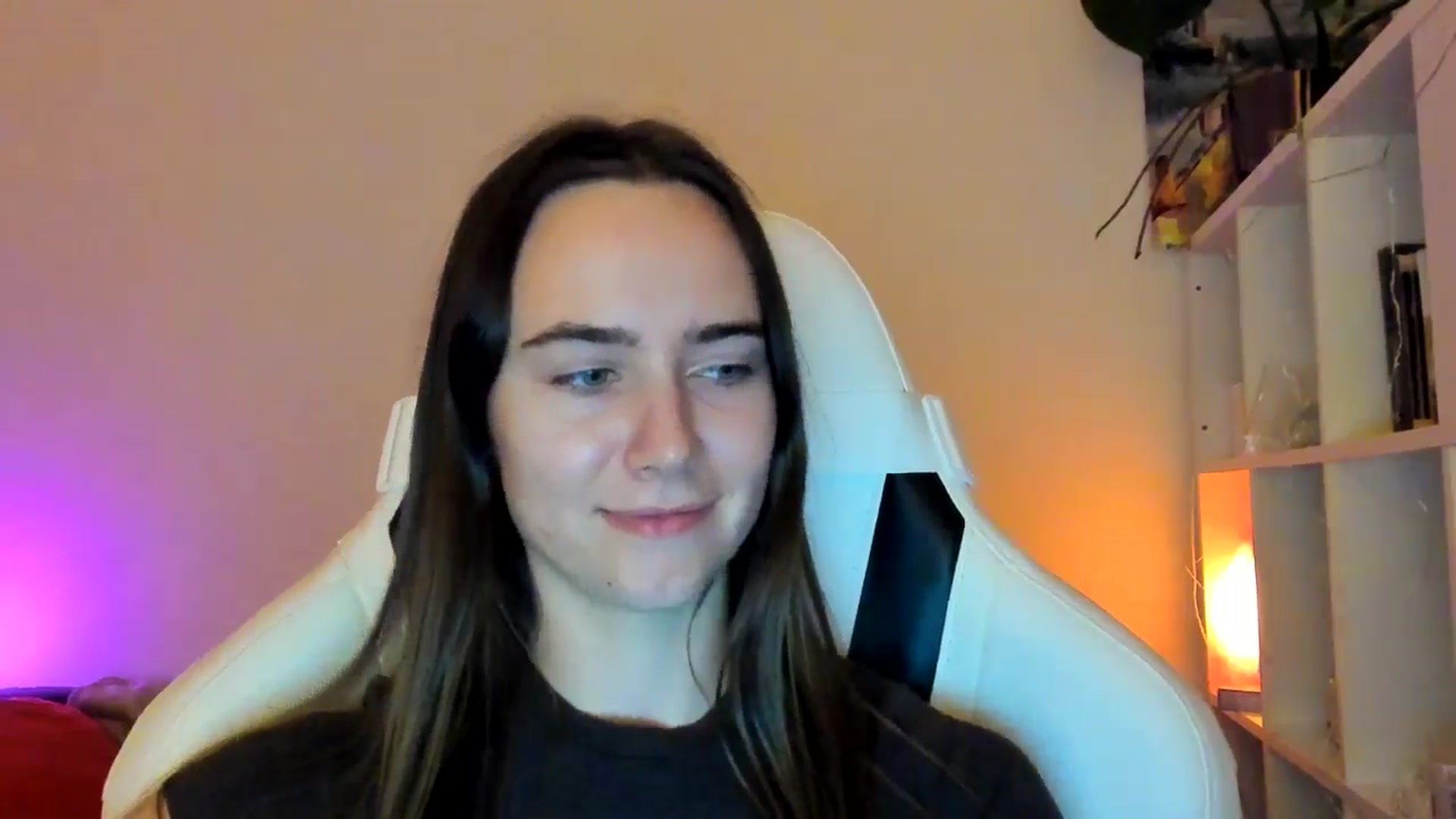 Gallery image thumbnail from OhAlisa's myfreecams stream on, 01/27/2026, 16:12 image 14 of 20
