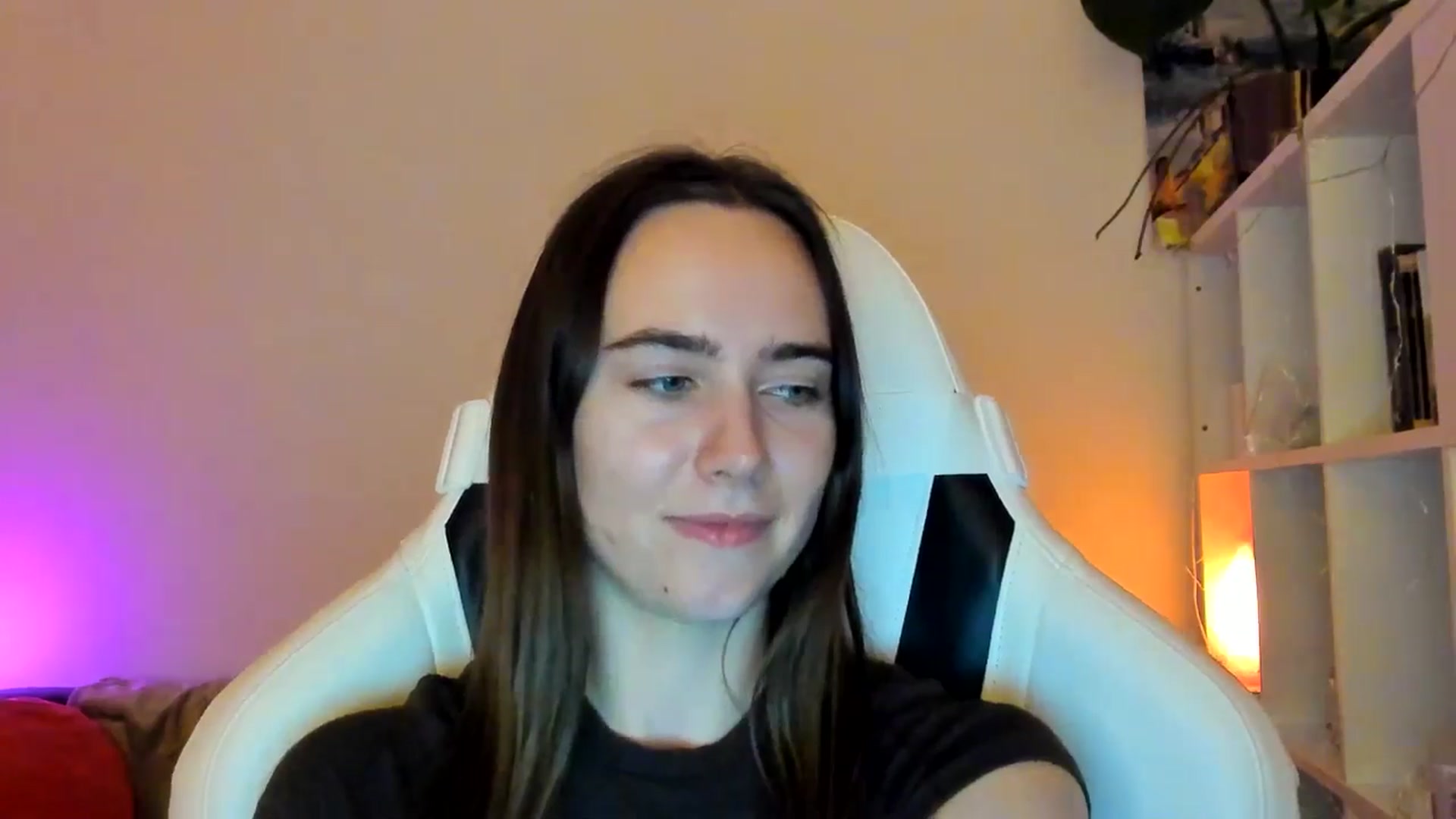 Gallery image thumbnail from OhAlisa's myfreecams stream on, 01/27/2026, 16:12 image 13 of 20