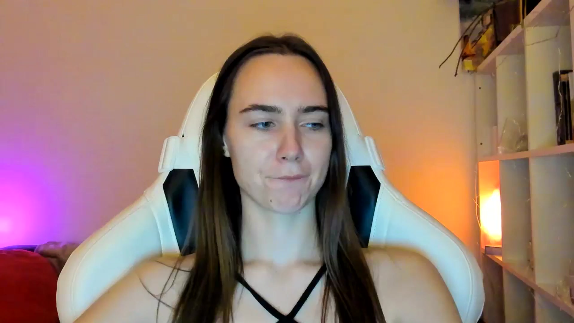 Gallery image thumbnail from OhAlisa's myfreecams stream on, 01/27/2026, 16:49 image 7 of 20