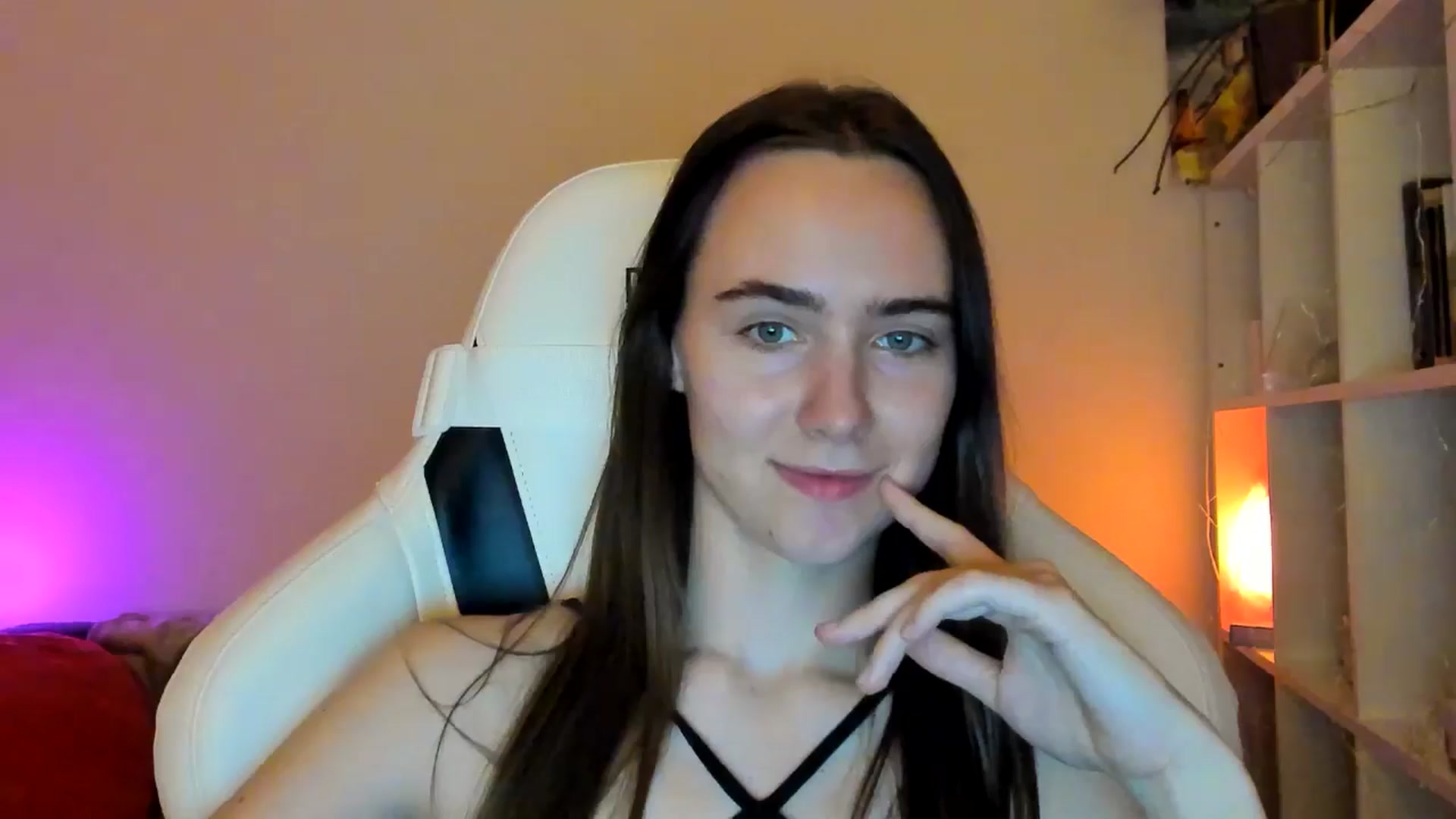 Gallery image thumbnail from OhAlisa's myfreecams stream on, 01/27/2026, 16:49 image 6 of 20