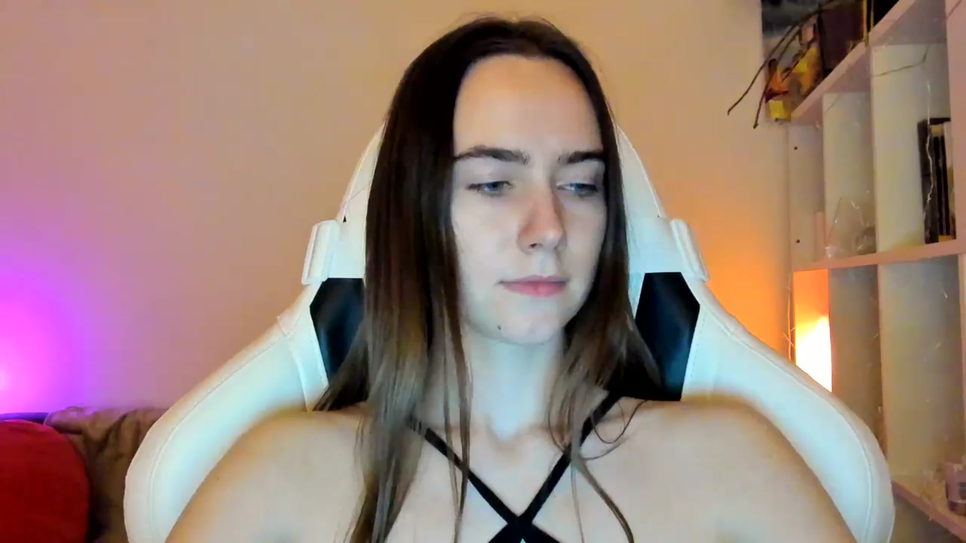 Gallery image thumbnail from OhAlisa's myfreecams stream on, 01/27/2026, 16:49 image 10 of 20