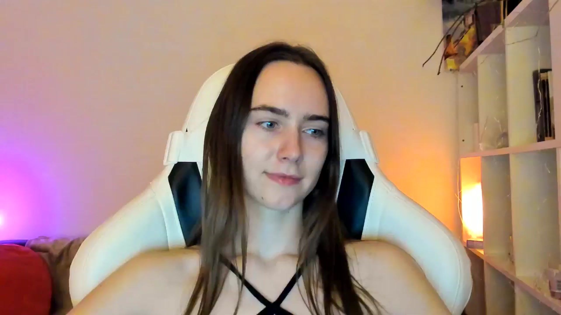 Gallery image thumbnail from OhAlisa's myfreecams stream on, 01/27/2026, 16:49 image 18 of 20