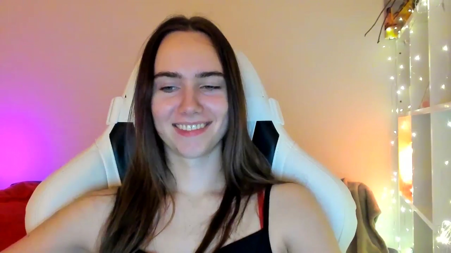 Gallery image thumbnail from OhAlisa's myfreecams stream on, 01/28/2026, 17:29 image 9 of 20