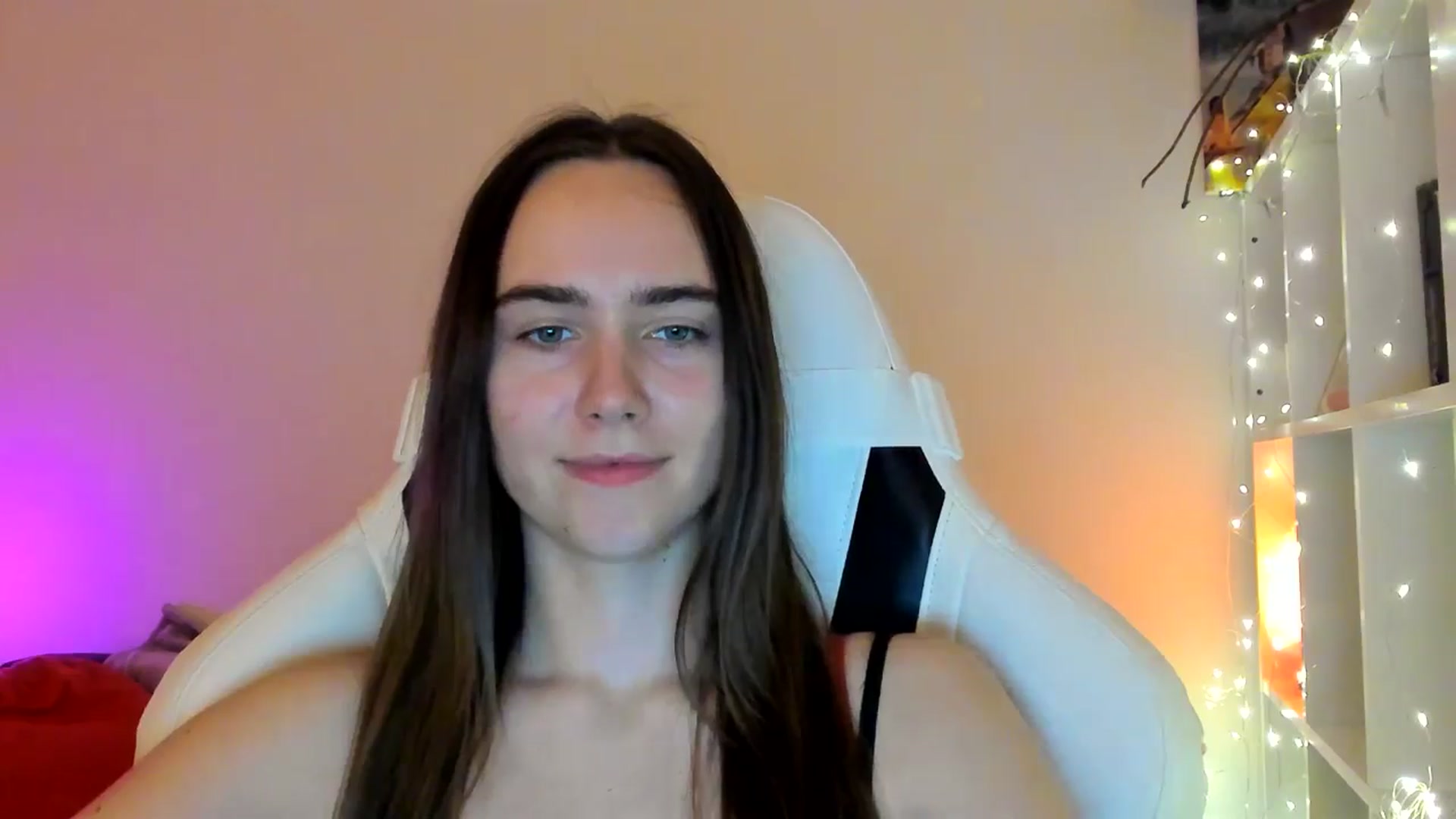 Gallery image thumbnail from OhAlisa's myfreecams stream on, 01/28/2026, 17:29 image 19 of 20