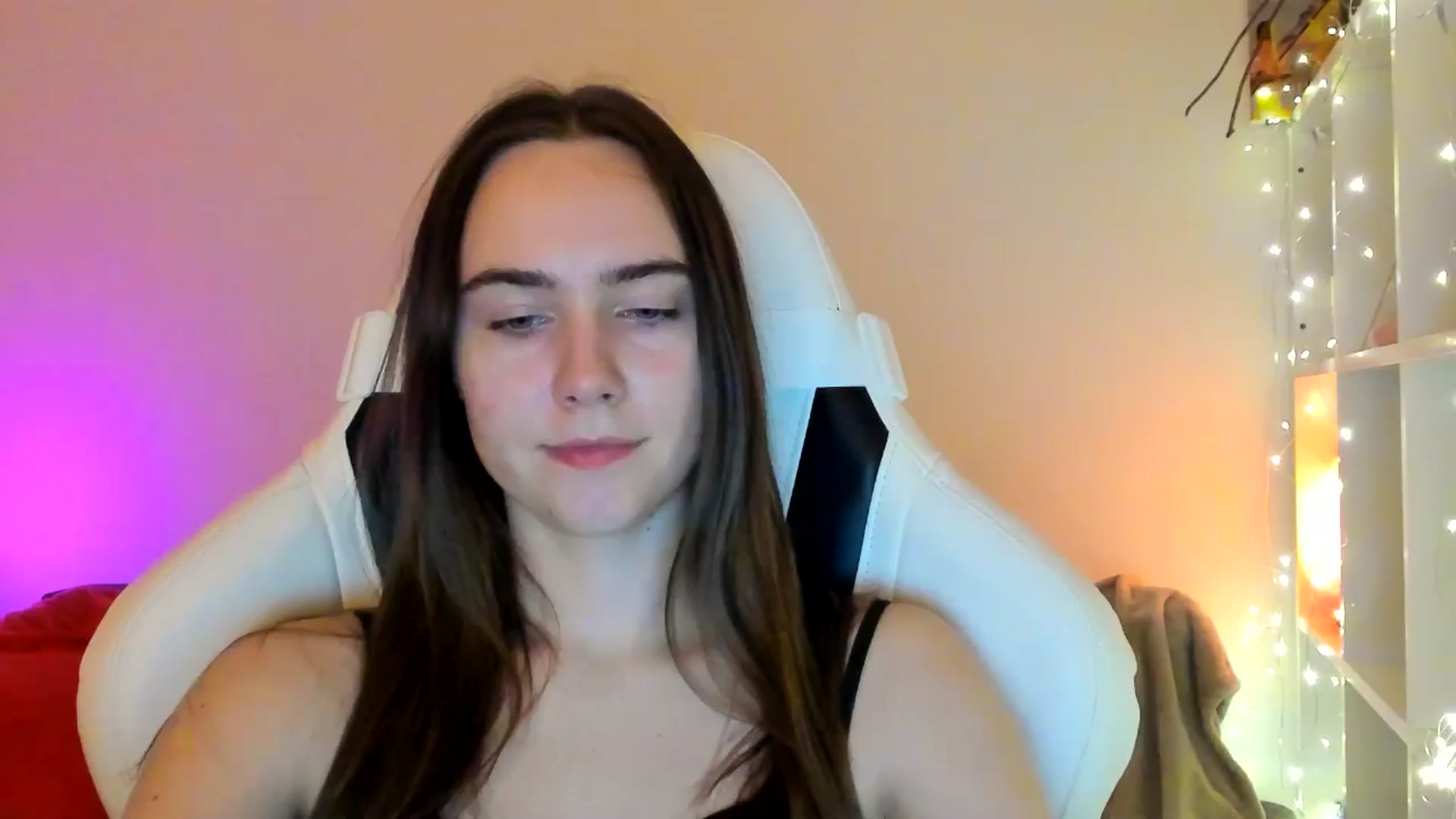 Gallery image thumbnail from OhAlisa's myfreecams stream on, 01/28/2026, 17:29 image 1 of 20