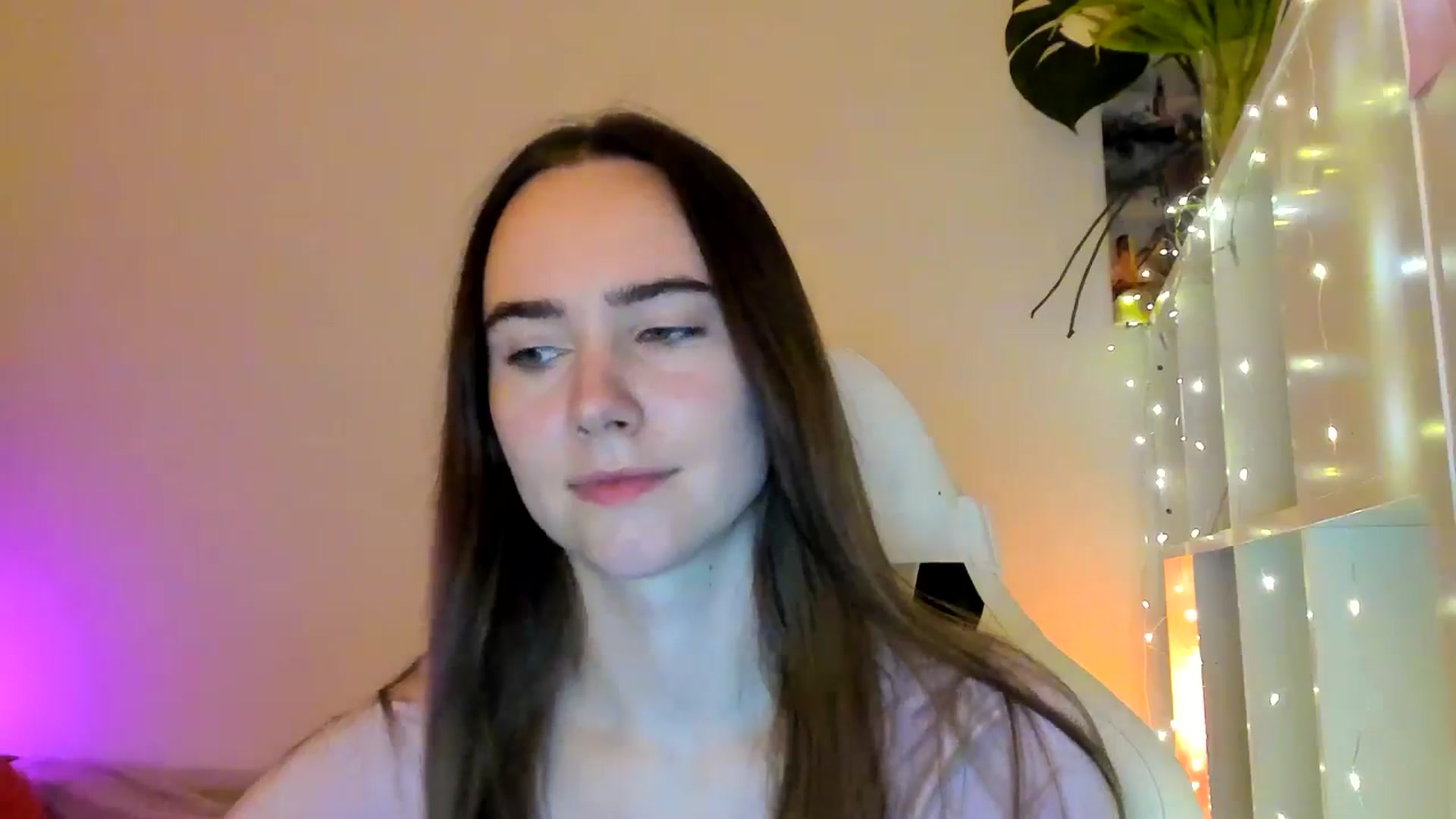 Gallery image thumbnail from OhAlisa's myfreecams stream on, 01/30/2026, 15:44 image 14 of 20