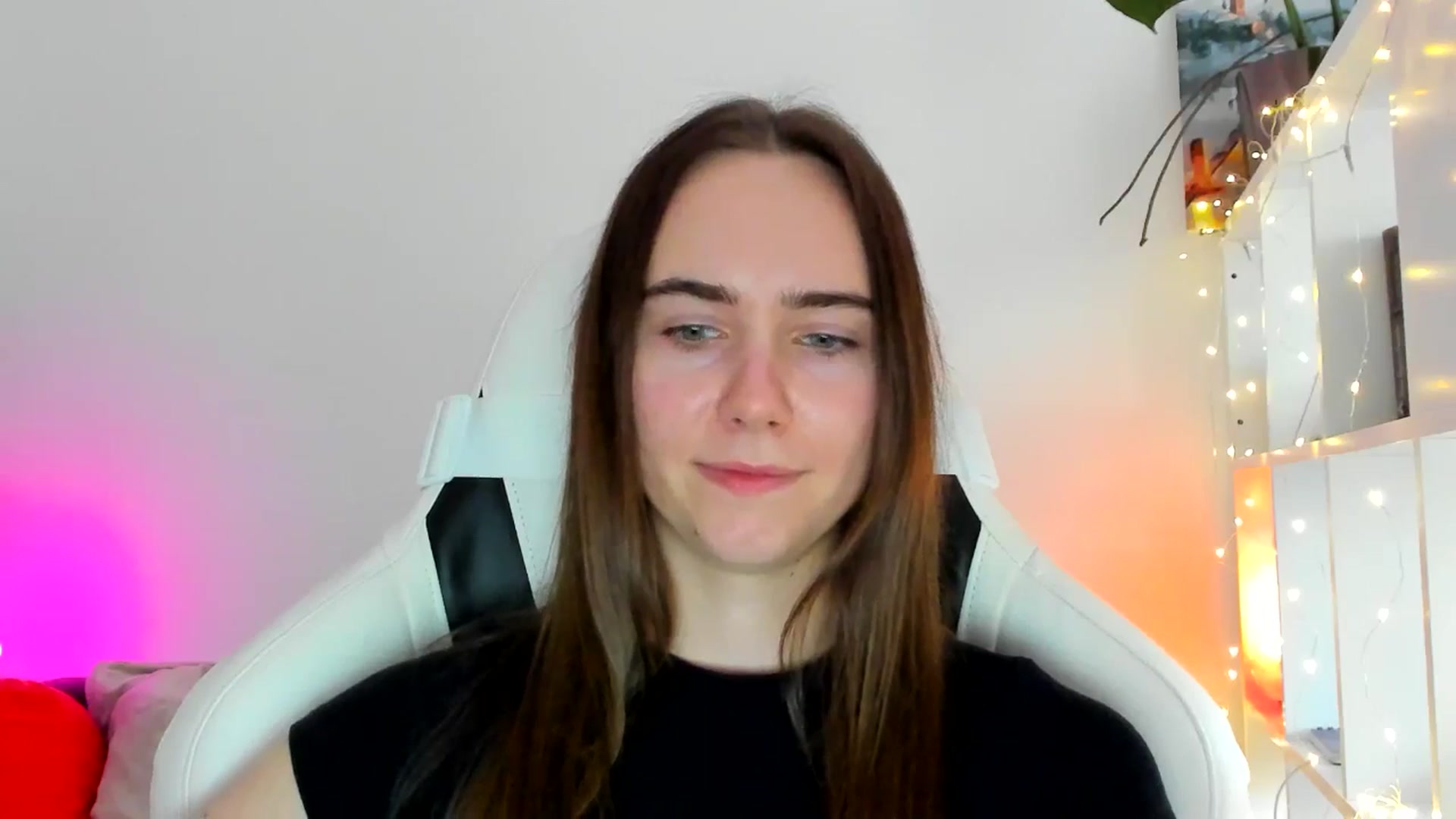 Gallery image thumbnail from OhAlisa's myfreecams stream on, 02/01/2026, 14:32 image 16 of 20