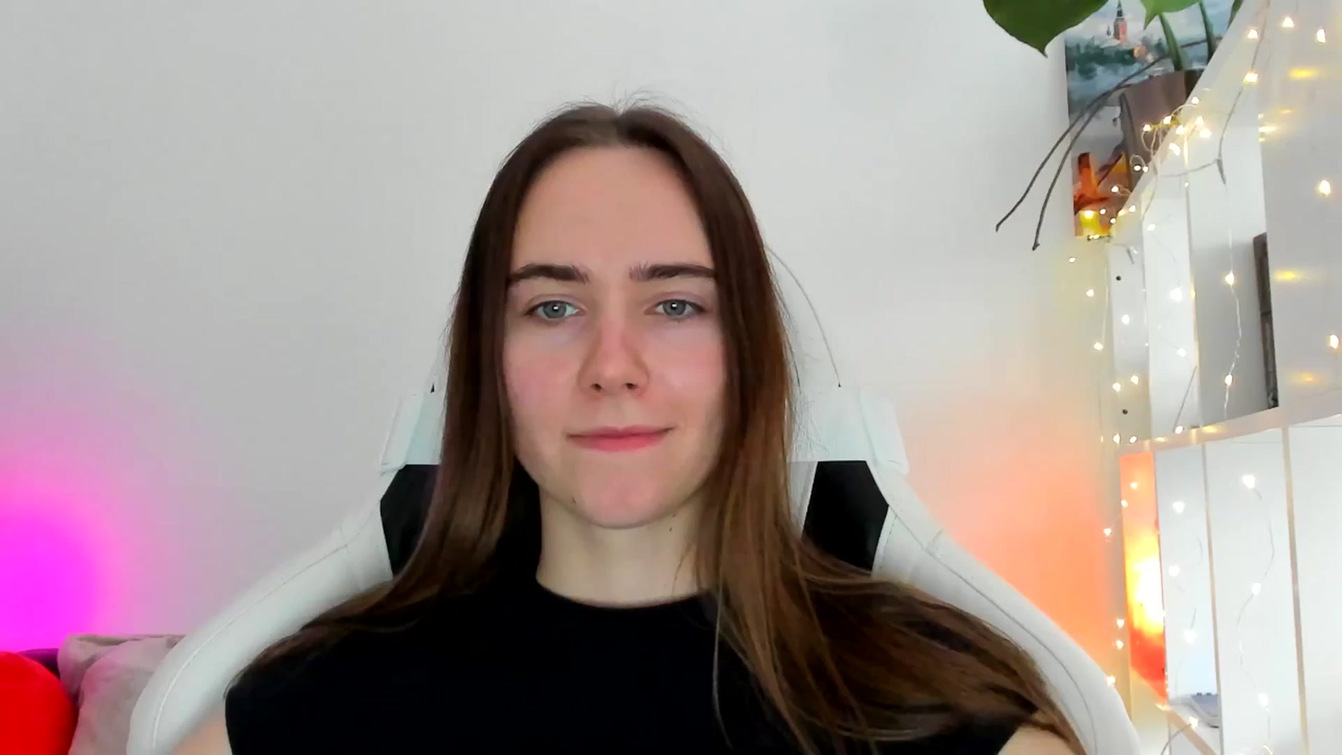Gallery image thumbnail from OhAlisa's myfreecams stream on, 02/01/2026, 14:32 image 1 of 20