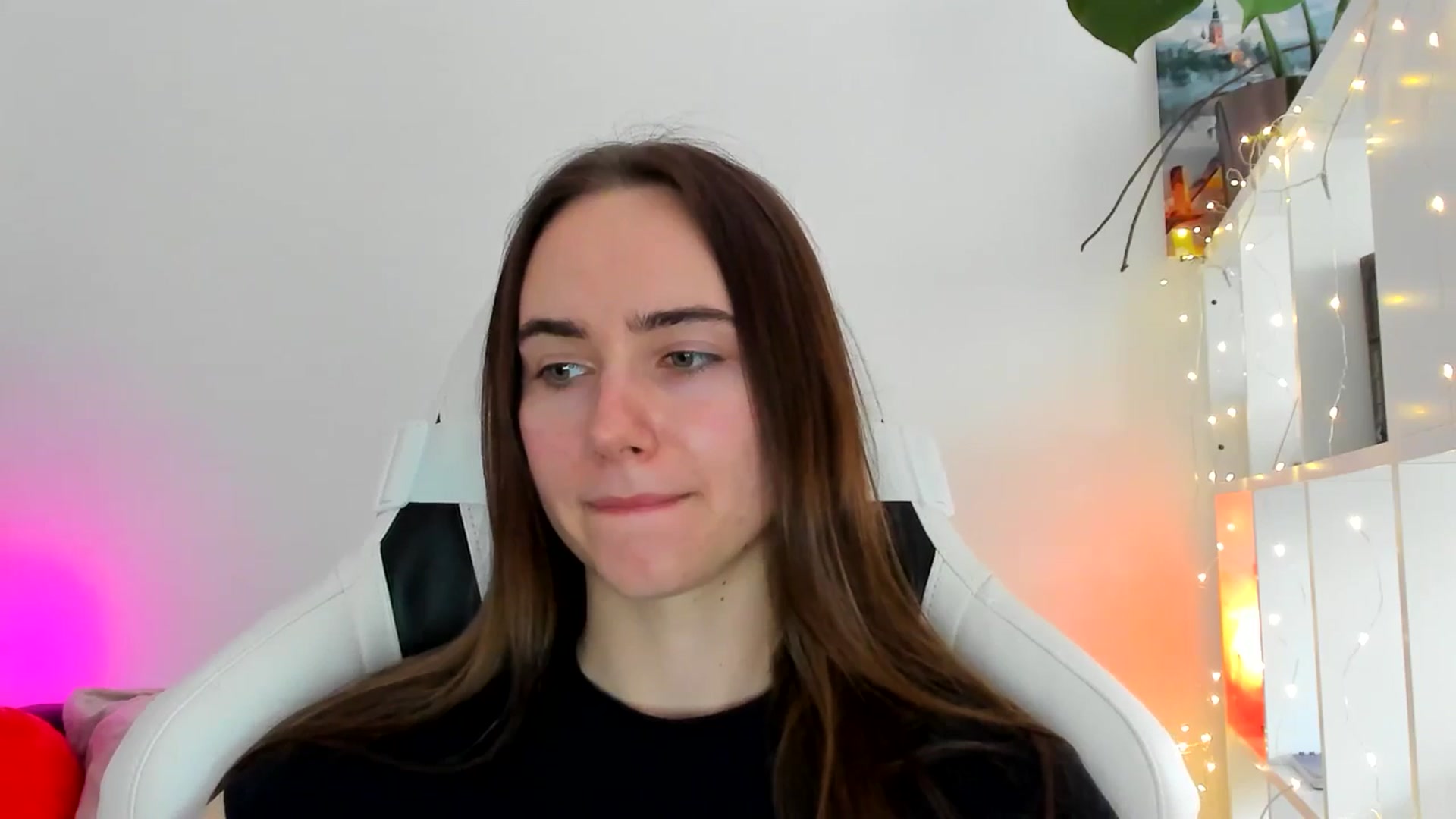 Gallery image thumbnail from OhAlisa's myfreecams stream on, 02/01/2026, 14:32 image 3 of 20