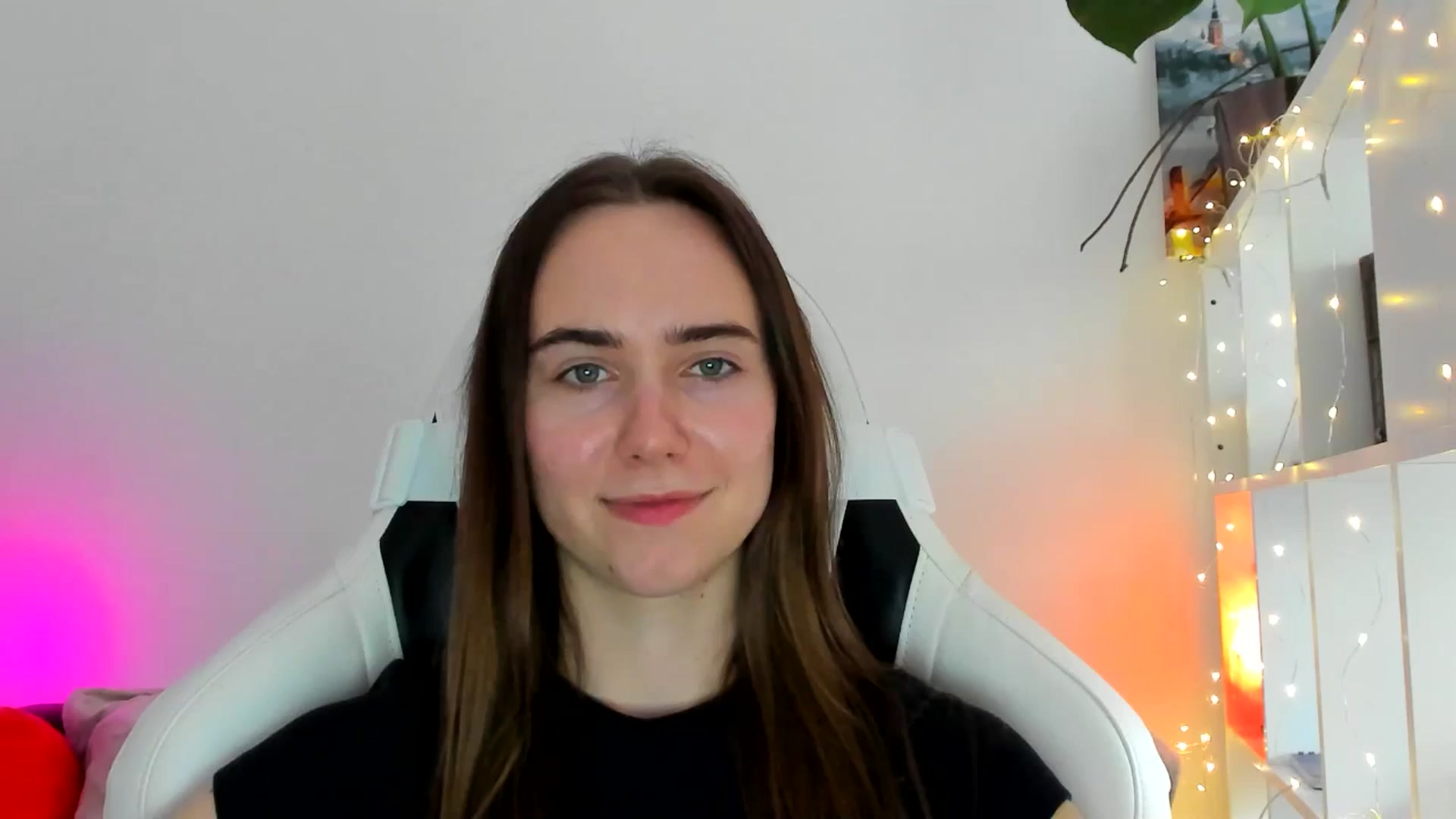 Gallery image thumbnail from OhAlisa's myfreecams stream on, 02/01/2026, 14:32 image 12 of 20