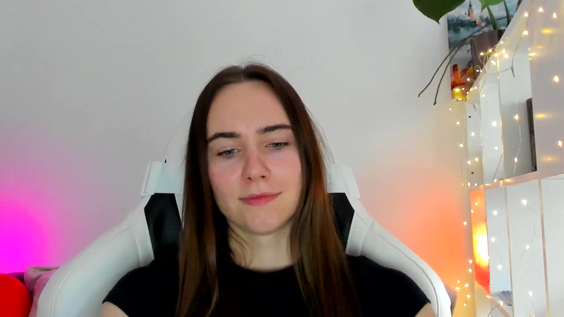 Gallery image thumbnail from OhAlisa's myfreecams stream on, 02/01/2026, 14:32 image 14 of 20