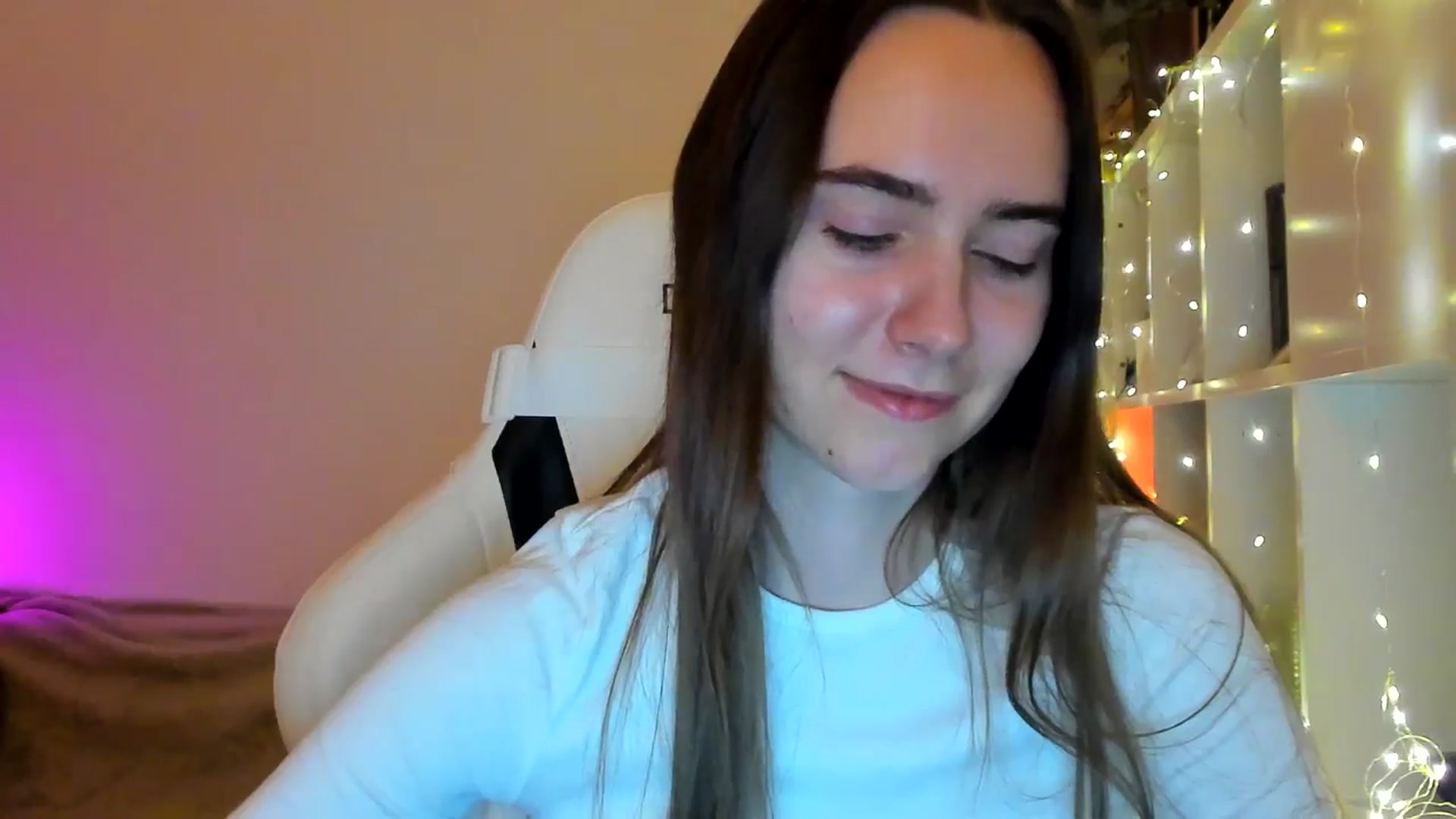 Gallery image thumbnail from OhAlisa's myfreecams stream on, 02/04/2026, 17:17 image 20 of 20