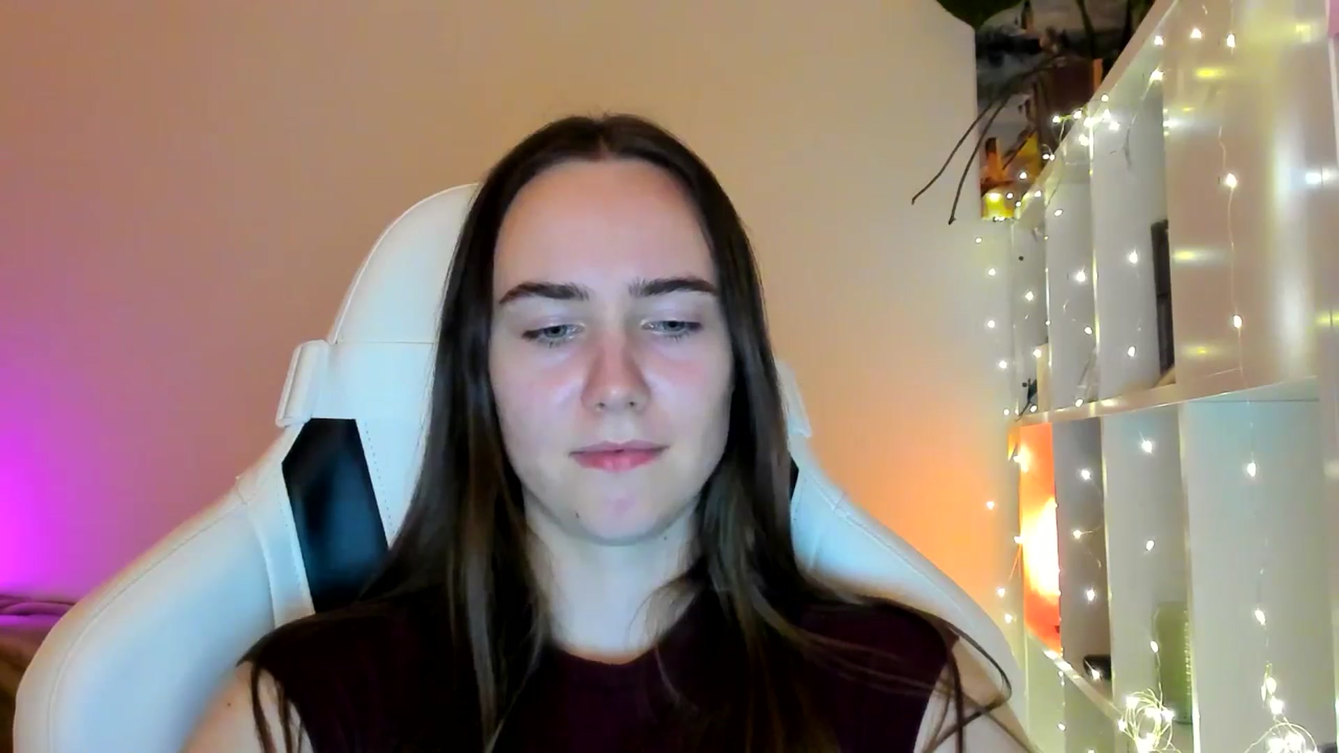 Gallery image thumbnail from OhAlisa's myfreecams stream on, 02/05/2026, 16:27 image 13 of 20
