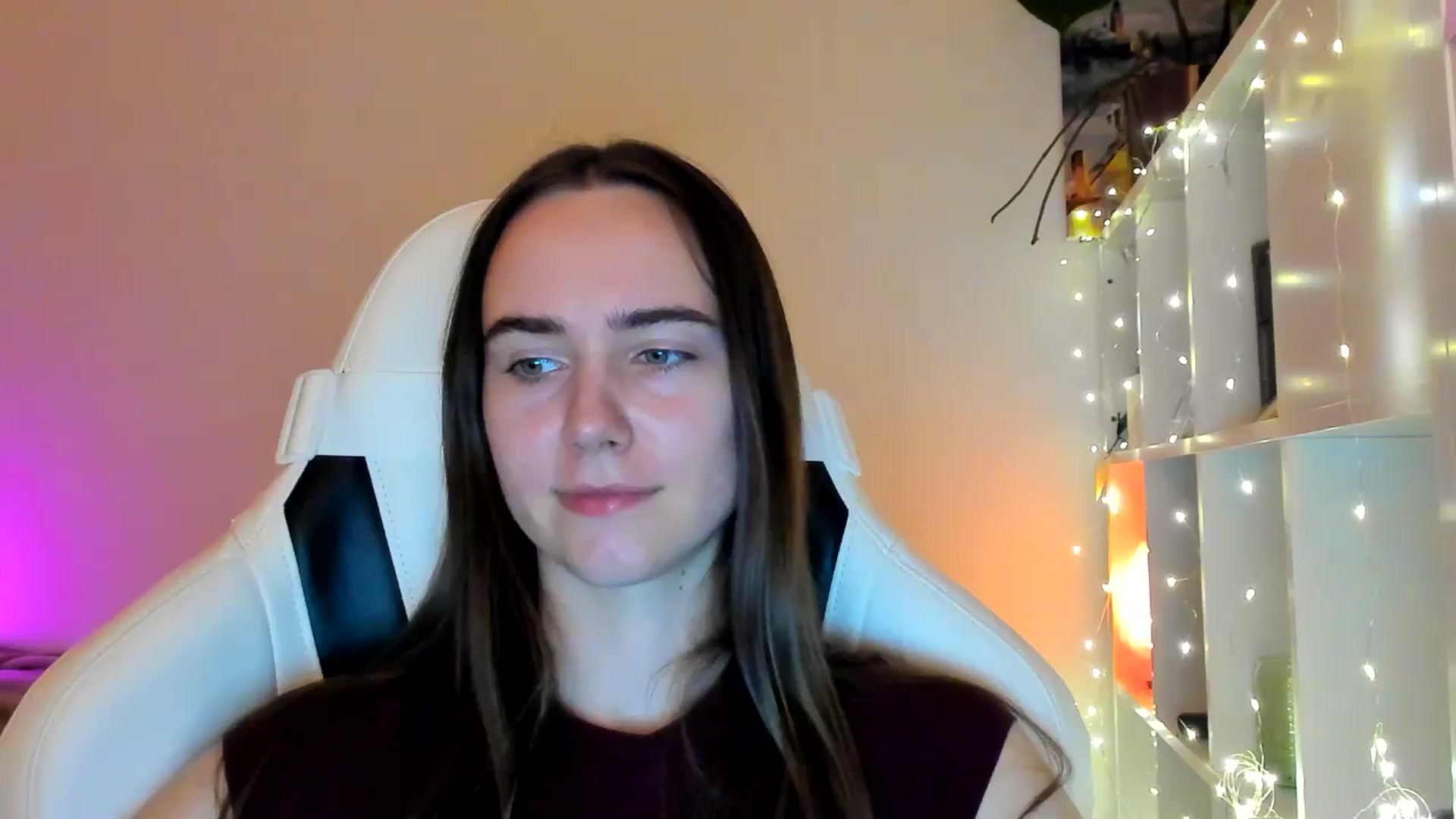 Gallery image thumbnail from OhAlisa's myfreecams stream on, 02/05/2026, 16:27 image 17 of 20