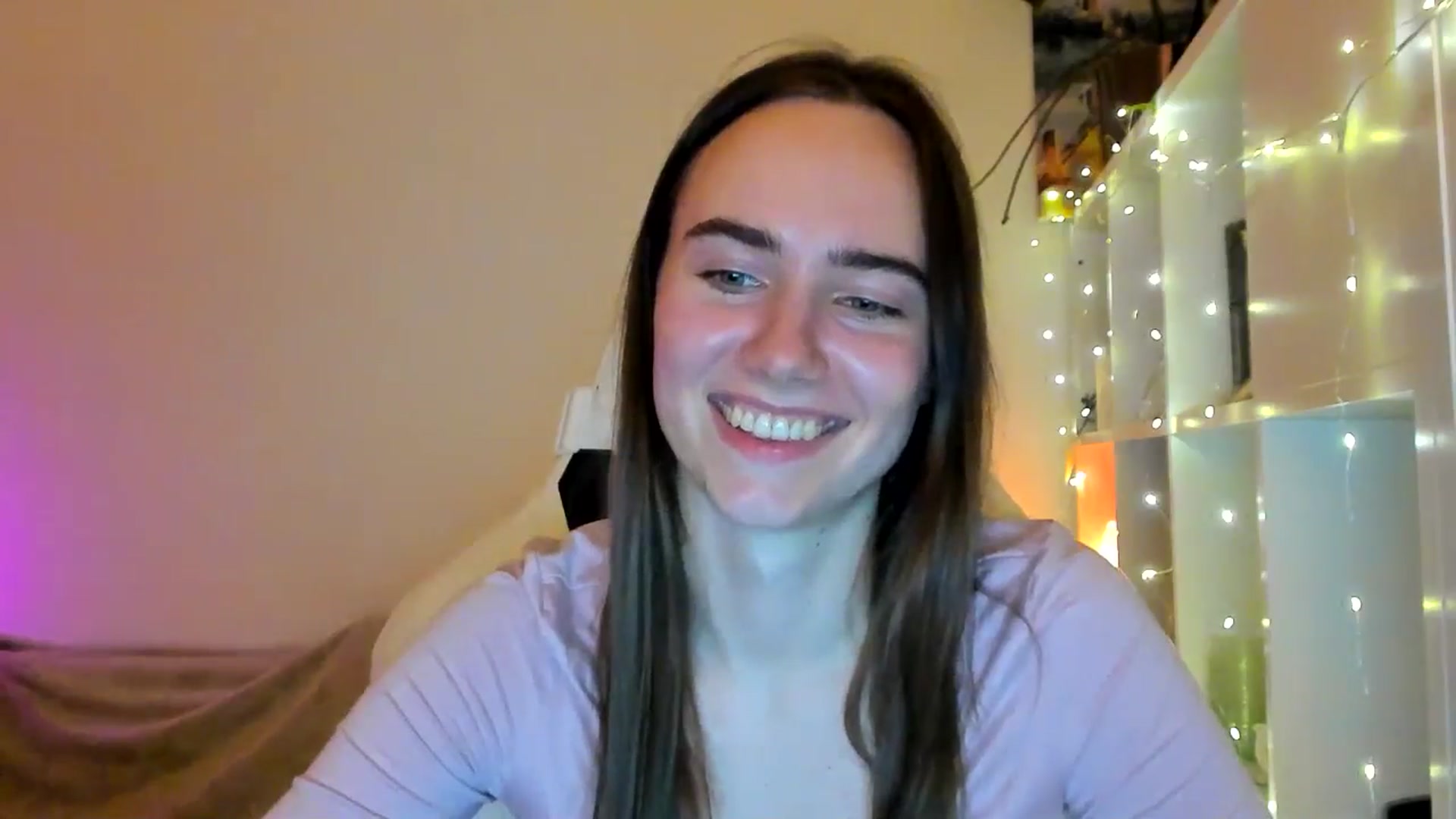 Gallery image thumbnail from OhAlisa's myfreecams stream on, 02/06/2026, 22:37 image 15 of 20