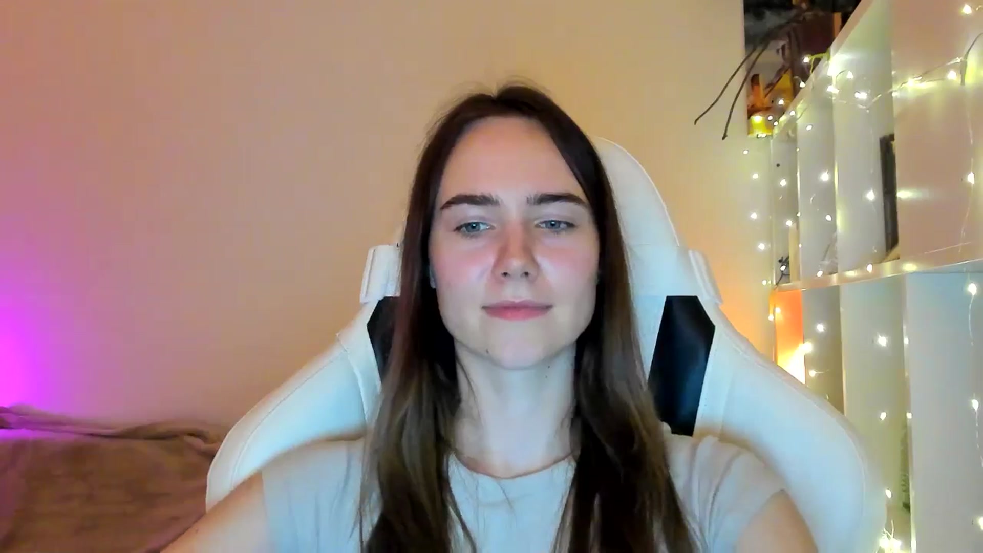 Gallery image thumbnail from OhAlisa's myfreecams stream on, 02/07/2026, 18:01 image 19 of 20
