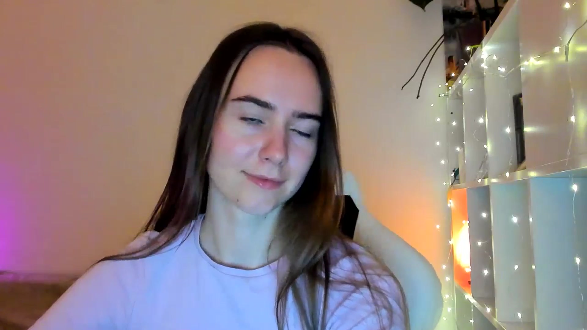 Gallery image thumbnail from OhAlisa's myfreecams stream on, 02/09/2026, 18:40 image 5 of 20