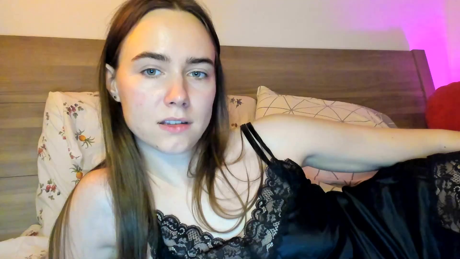 Gallery image thumbnail from OhAlisa's myfreecams stream on, 02/12/2026, 18:06 image 18 of 20