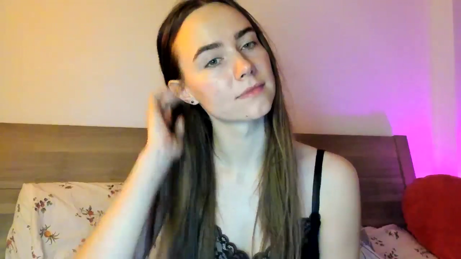 Gallery image thumbnail from OhAlisa's myfreecams stream on, 02/12/2026, 18:06 image 10 of 20