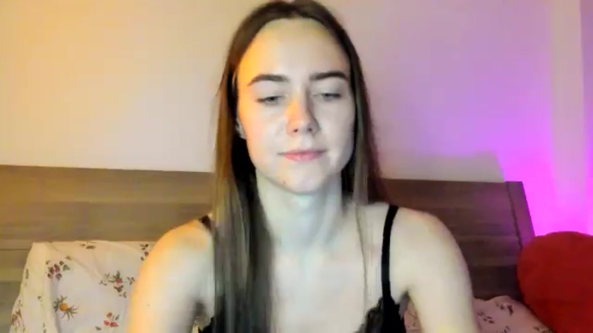 Gallery image thumbnail from OhAlisa's myfreecams stream on, 02/12/2026, 18:06 image 15 of 20