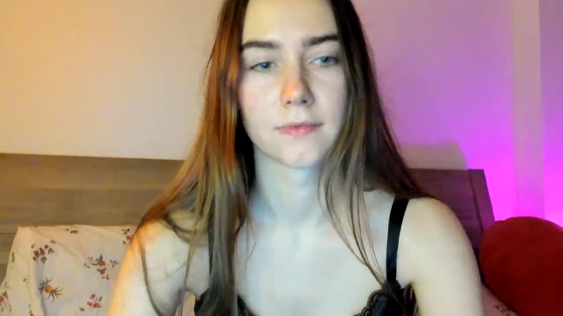 Gallery image thumbnail from OhAlisa's myfreecams stream on, 02/12/2026, 18:06 image 3 of 20