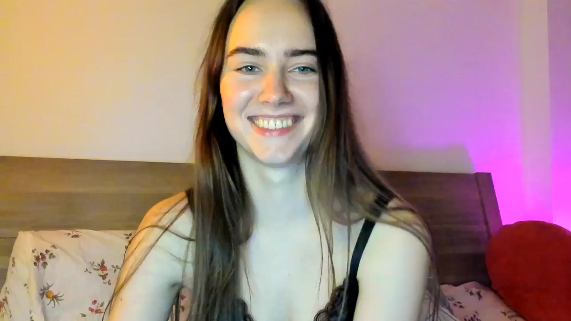 Gallery image thumbnail from OhAlisa's myfreecams stream on, 02/12/2026, 18:06 image 1 of 20