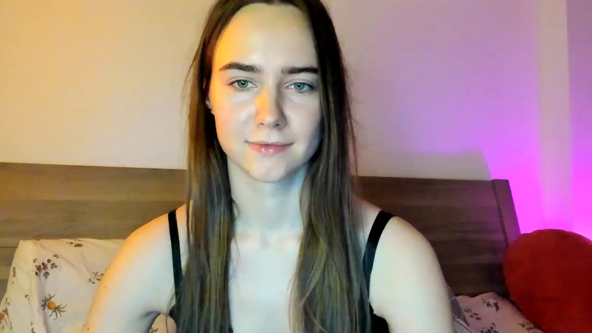 Gallery image thumbnail from OhAlisa's myfreecams stream on, 02/12/2026, 18:06 image 7 of 20