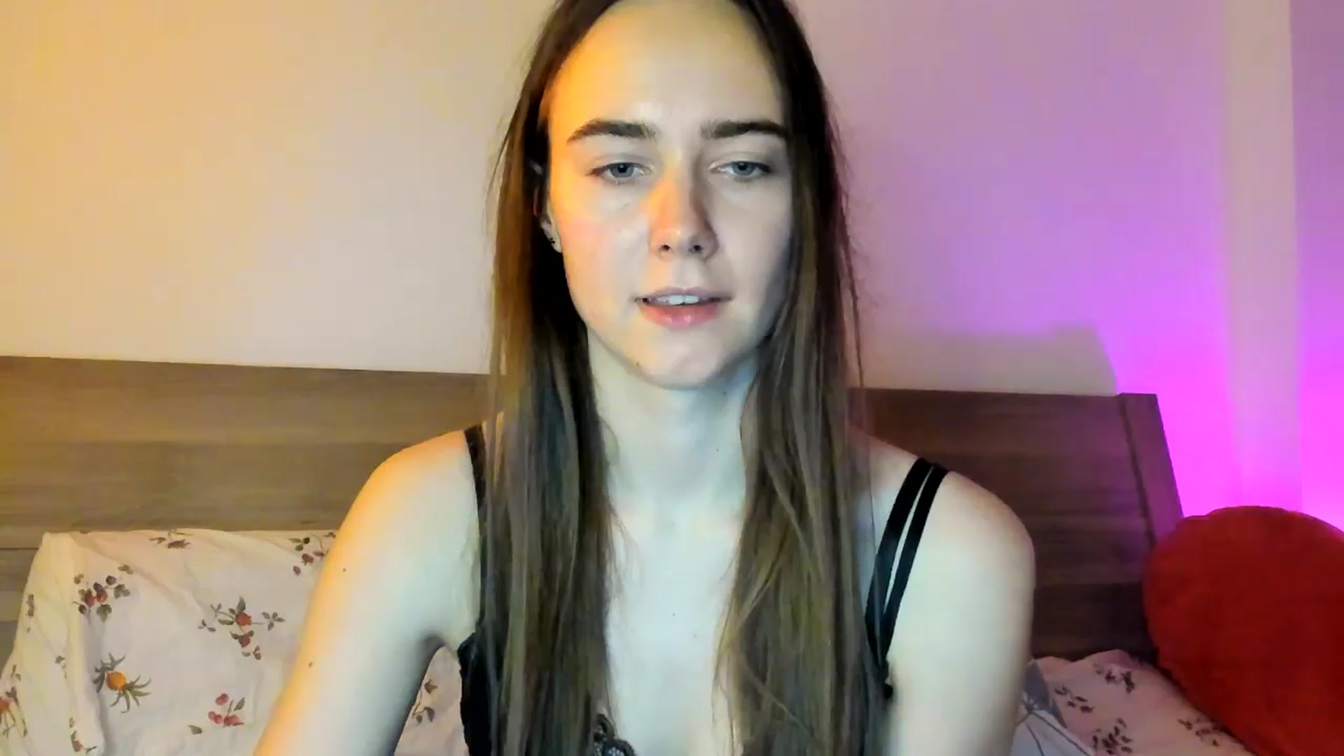 Gallery image thumbnail from OhAlisa's myfreecams stream on, 02/12/2026, 18:06 image 8 of 20
