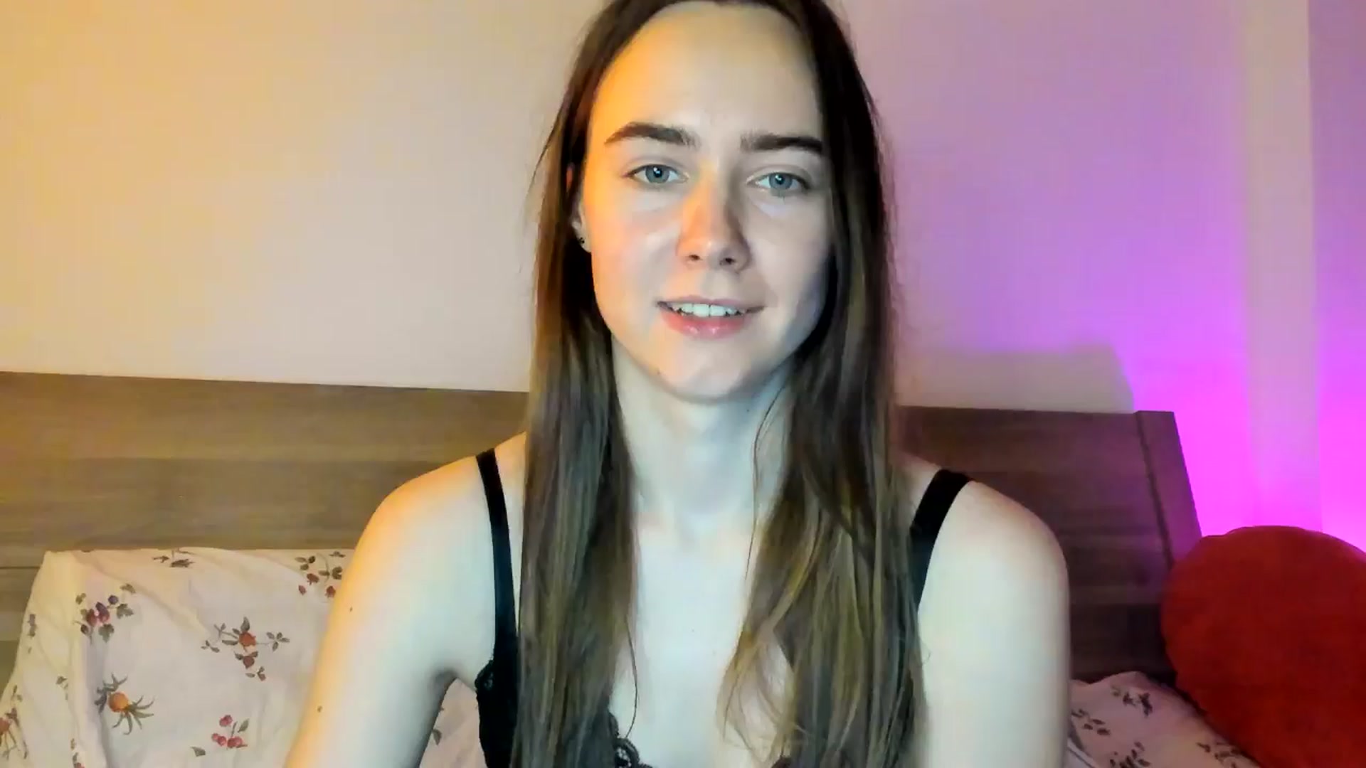 Gallery image thumbnail from OhAlisa's myfreecams stream on, 02/12/2026, 18:06 image 6 of 20