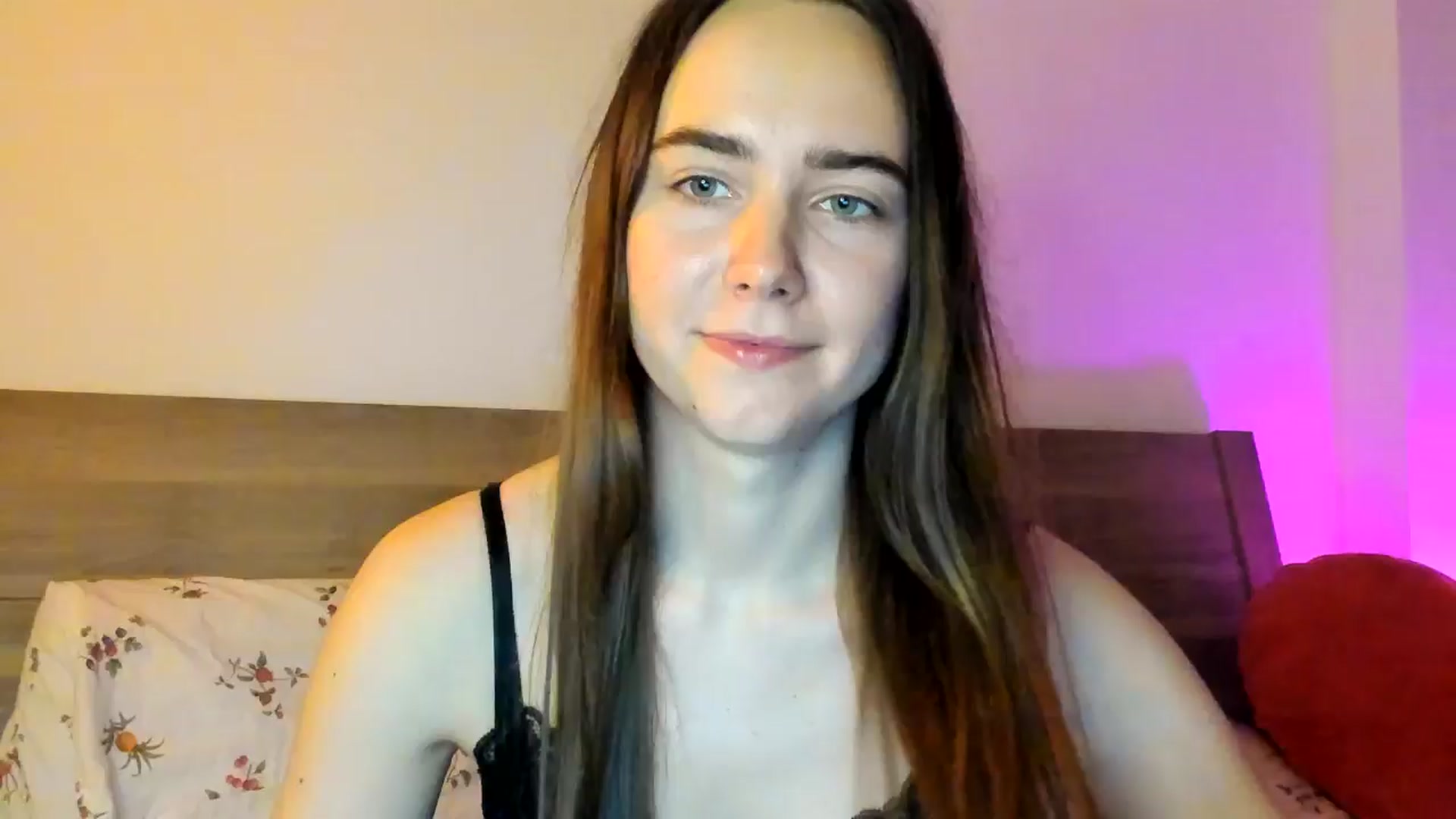Gallery image thumbnail from OhAlisa's myfreecams stream on, 02/12/2026, 18:06 image 9 of 20