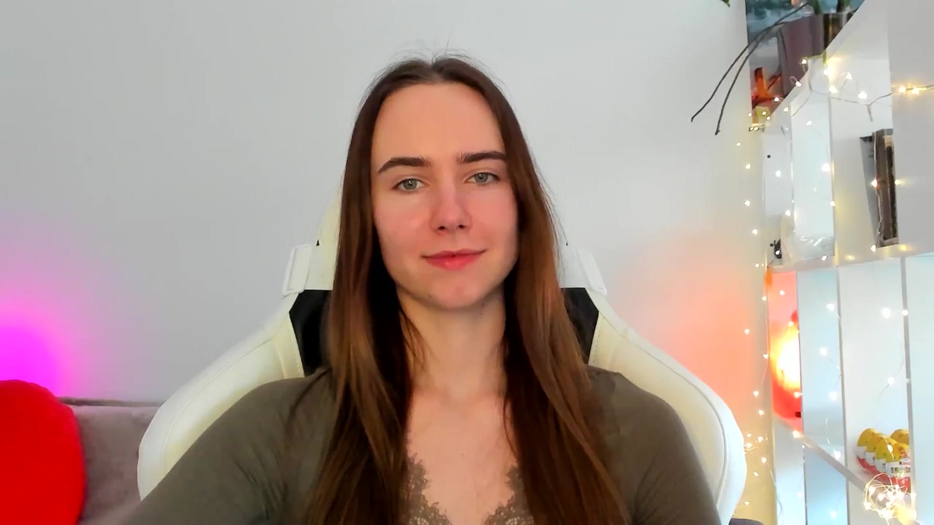Gallery image thumbnail from OhAlisa's myfreecams stream on, 02/13/2026, 14:28 image 14 of 20