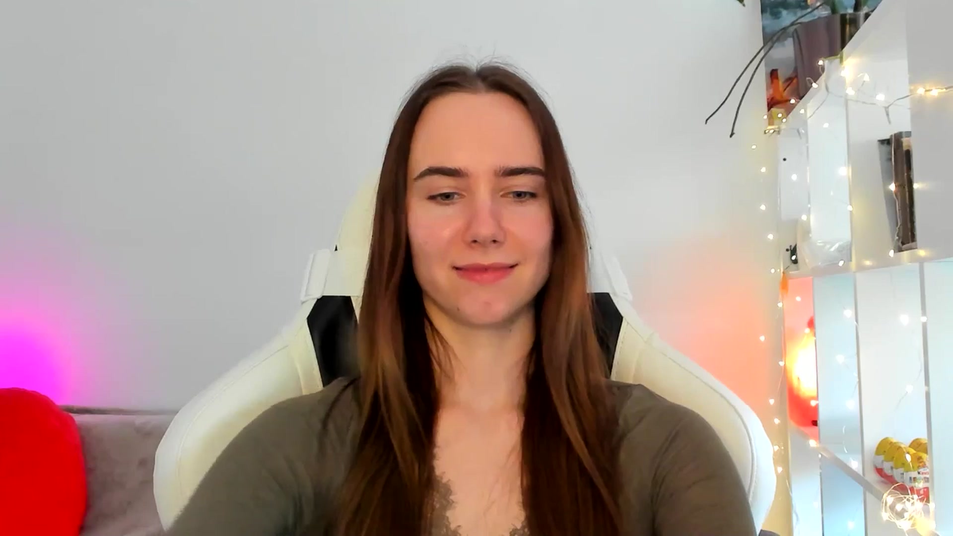 Gallery image thumbnail from OhAlisa's myfreecams stream on, 02/13/2026, 14:28 image 16 of 20