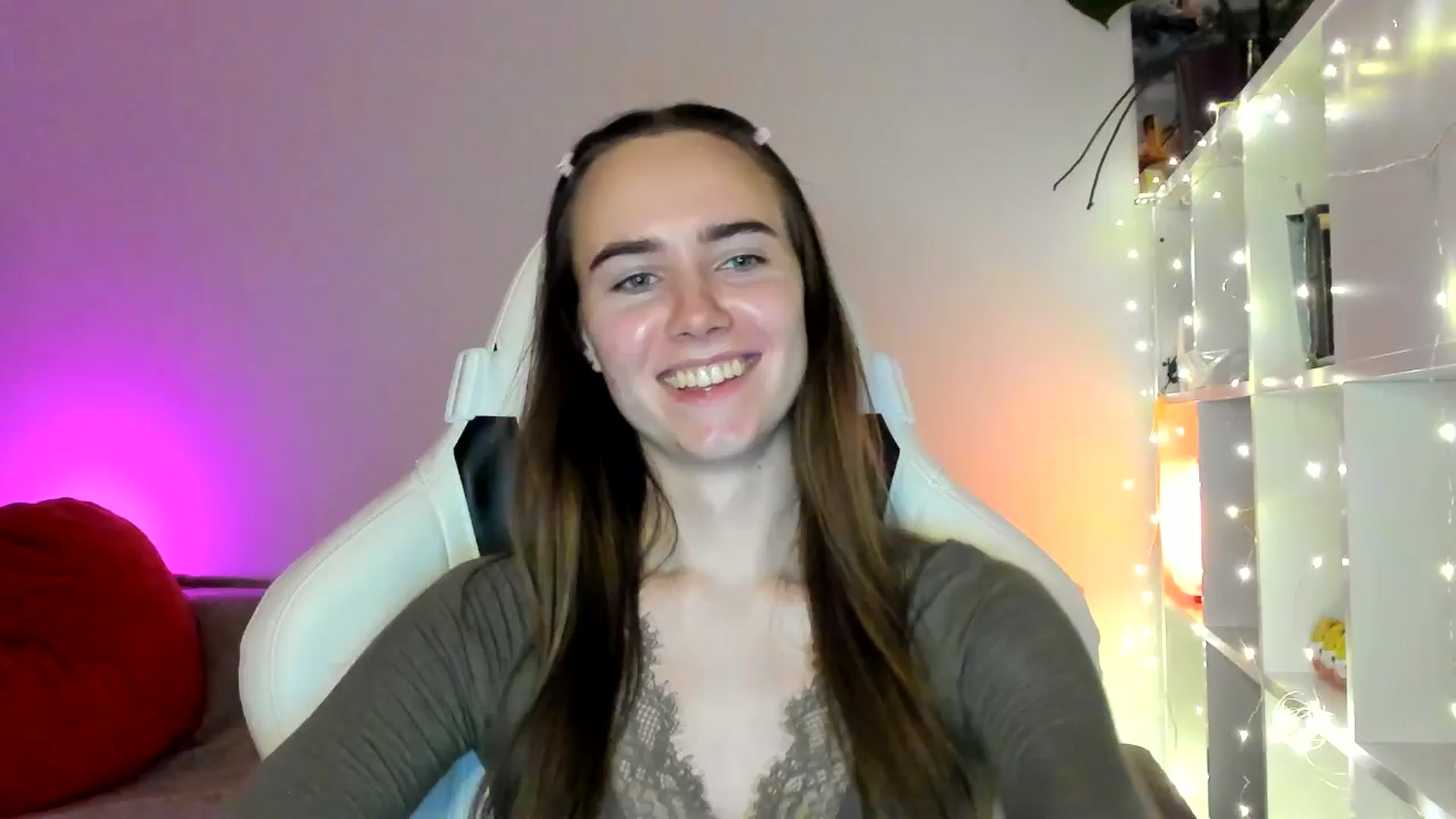 Gallery image thumbnail from OhAlisa's myfreecams stream on, 02/13/2026, 19:09 image 4 of 20
