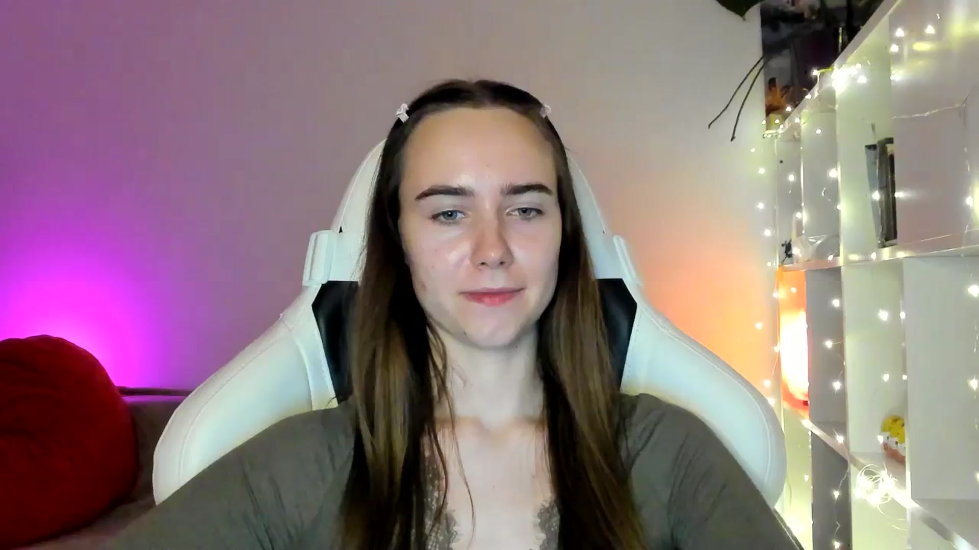 Gallery image thumbnail from OhAlisa's myfreecams stream on, 02/13/2026, 19:09 image 19 of 20