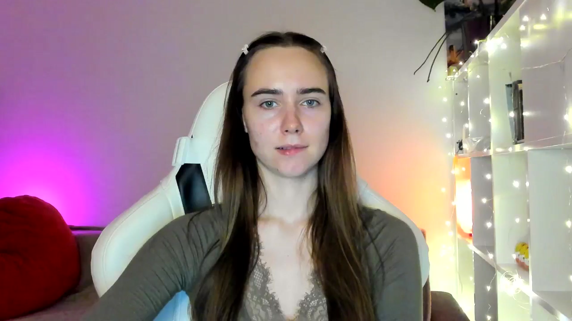 Gallery image thumbnail from OhAlisa's myfreecams stream on, 02/13/2026, 19:09 image 3 of 20