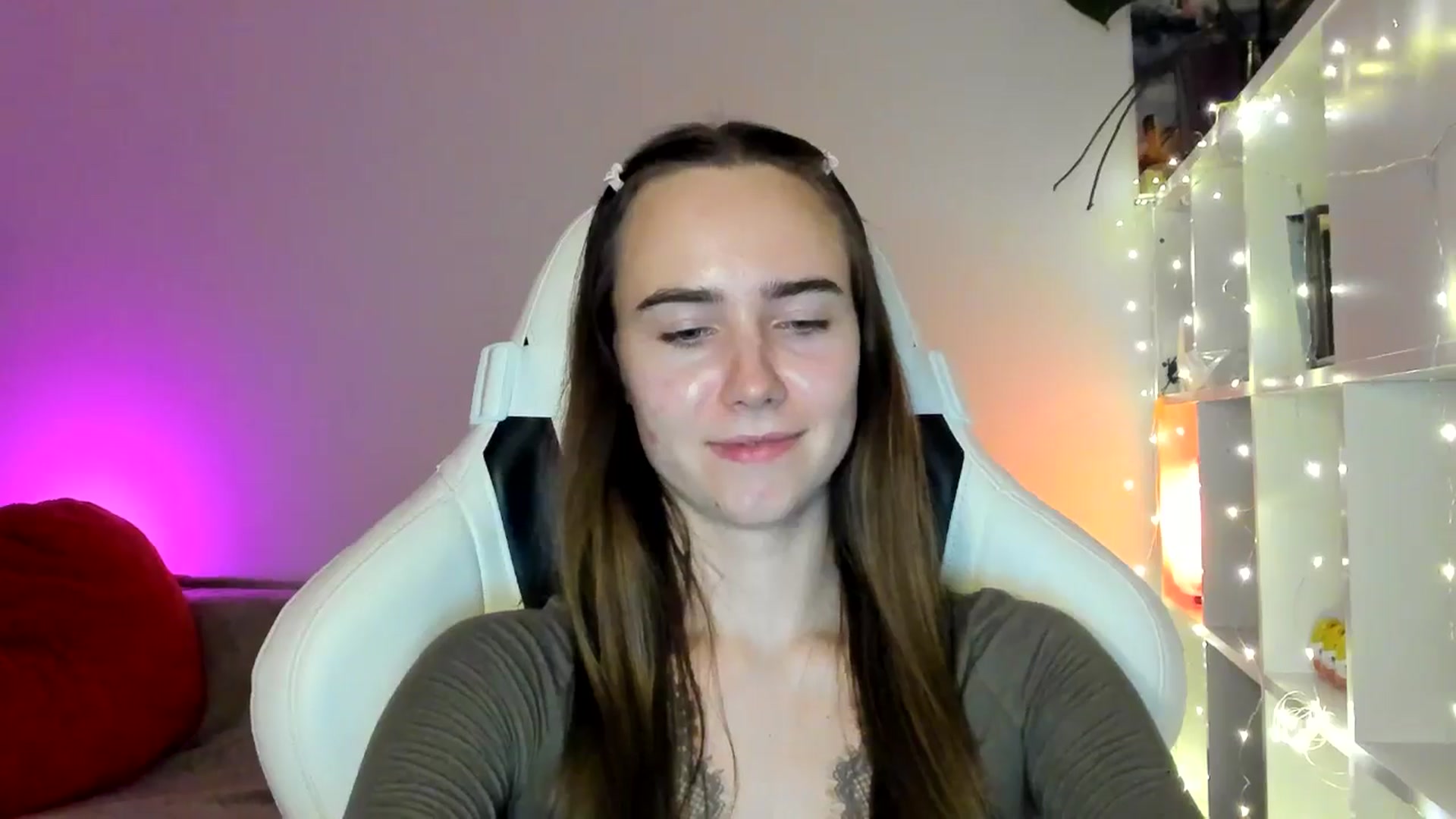 Gallery image thumbnail from OhAlisa's myfreecams stream on, 02/13/2026, 19:09 image 18 of 20