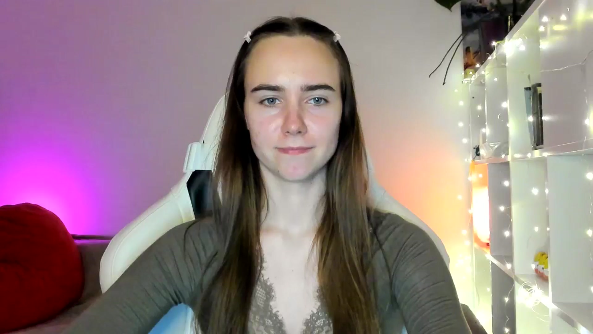 Gallery image thumbnail from OhAlisa's myfreecams stream on, 02/13/2026, 19:09 image 2 of 20