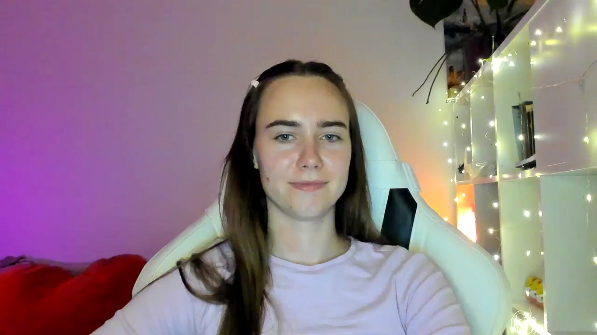 Gallery image thumbnail from OhAlisa's myfreecams stream on, 02/14/2026, 18:26 image 13 of 20