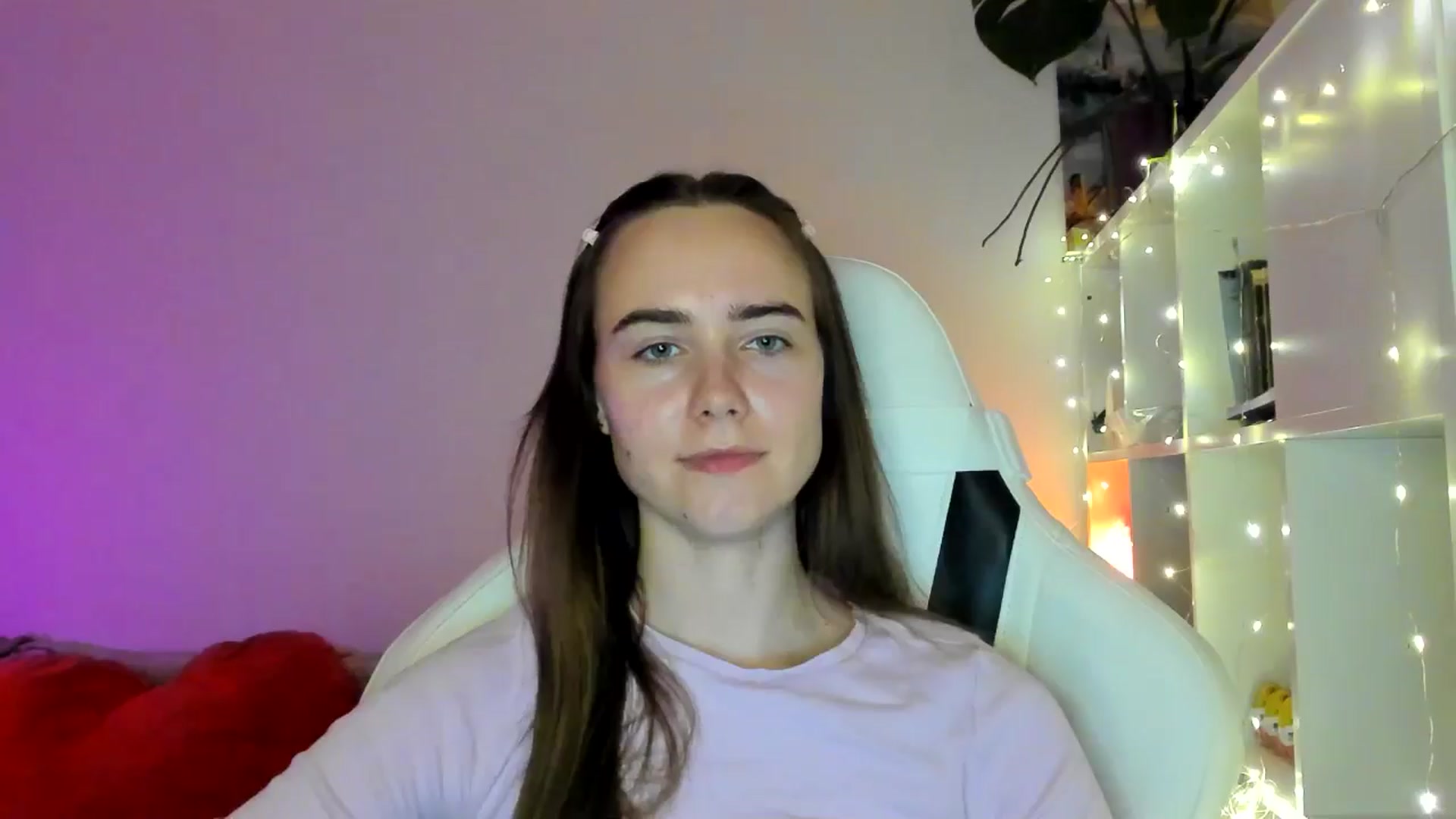 Gallery image thumbnail from OhAlisa's myfreecams stream on, 02/14/2026, 18:26 image 18 of 20