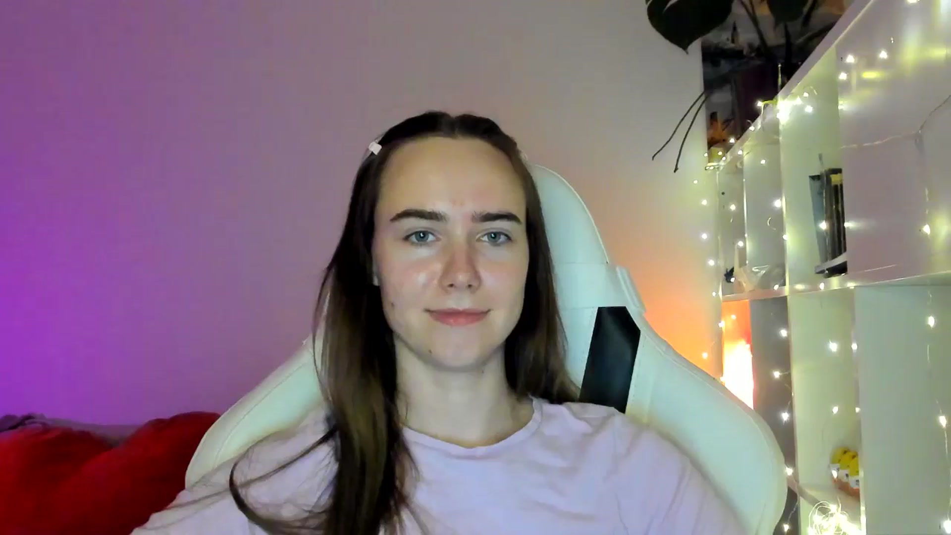 Gallery image thumbnail from OhAlisa's myfreecams stream on, 02/14/2026, 18:26 image 14 of 20