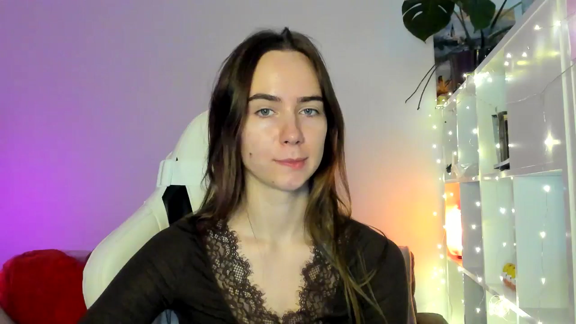 Gallery image thumbnail from OhAlisa's myfreecams stream on, 02/15/2026, 16:35 image 3 of 20