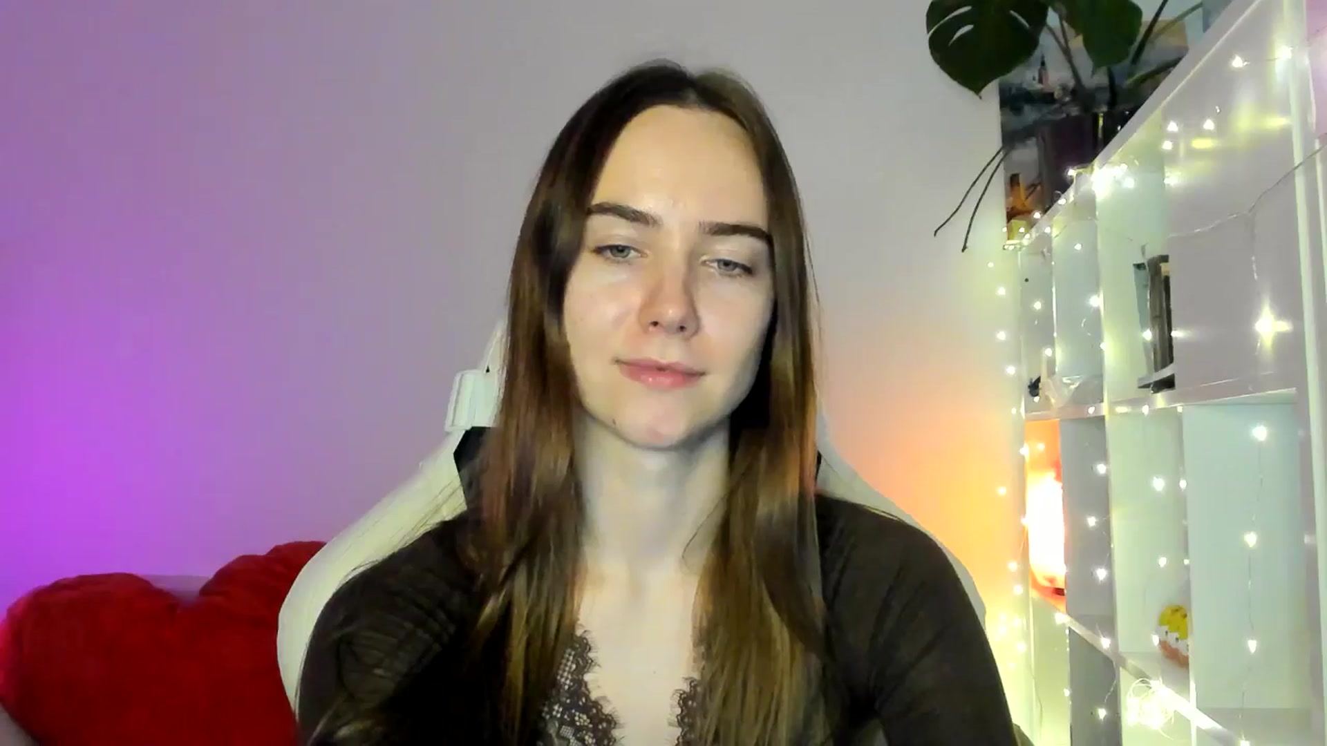 Gallery image thumbnail from OhAlisa's myfreecams stream on, 02/15/2026, 16:35 image 5 of 20