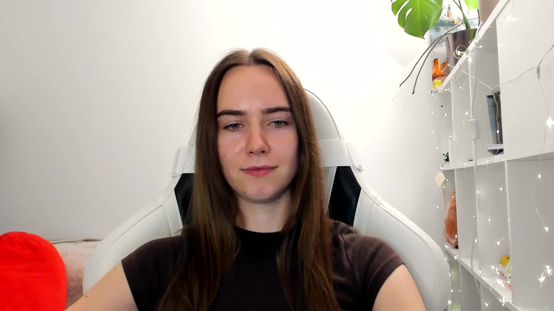 Gallery image thumbnail from OhAlisa's myfreecams stream on, 02/22/2026, 18:11 image 15 of 20