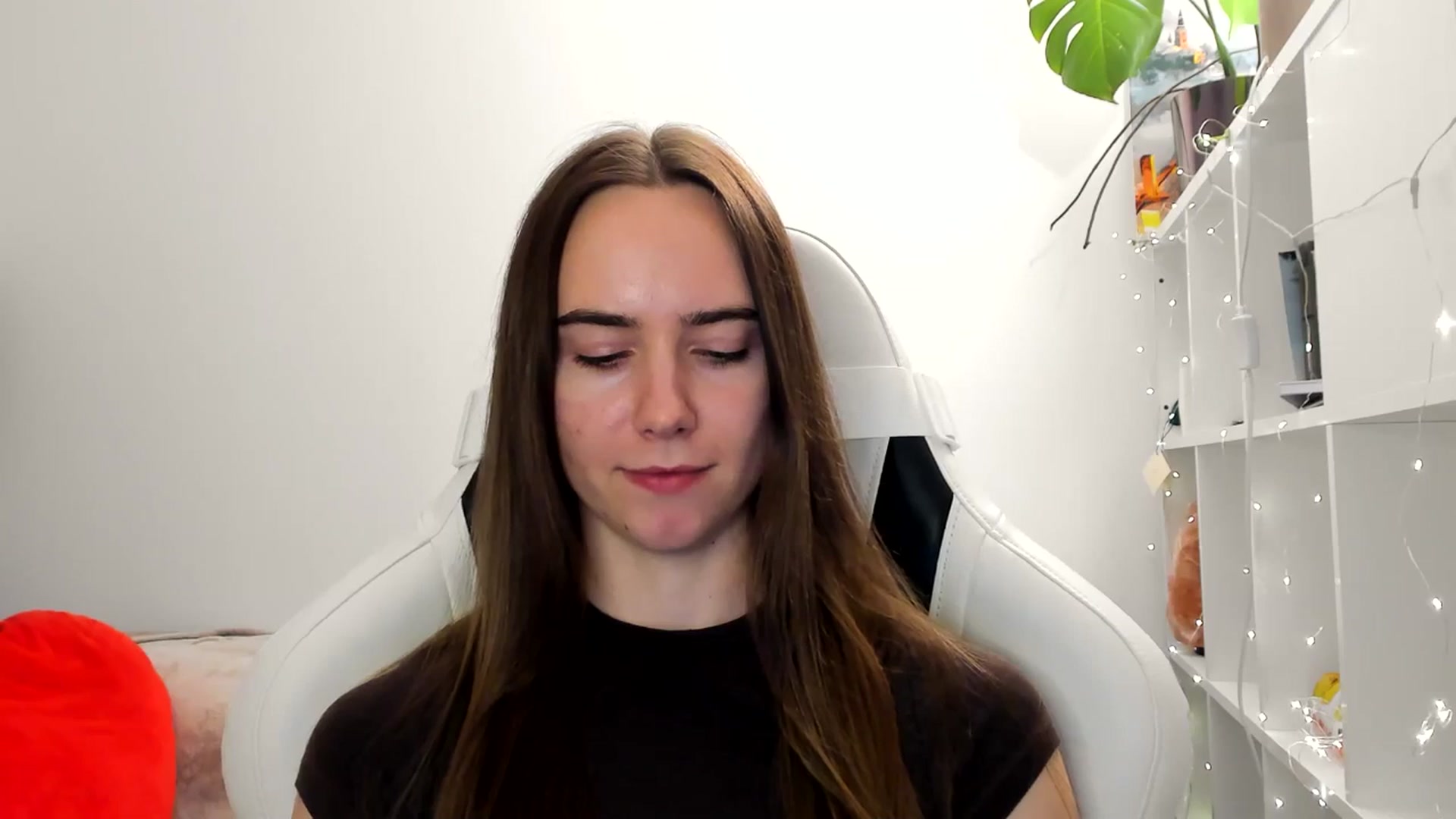 Gallery image thumbnail from OhAlisa's myfreecams stream on, 02/22/2026, 18:11 image 14 of 20