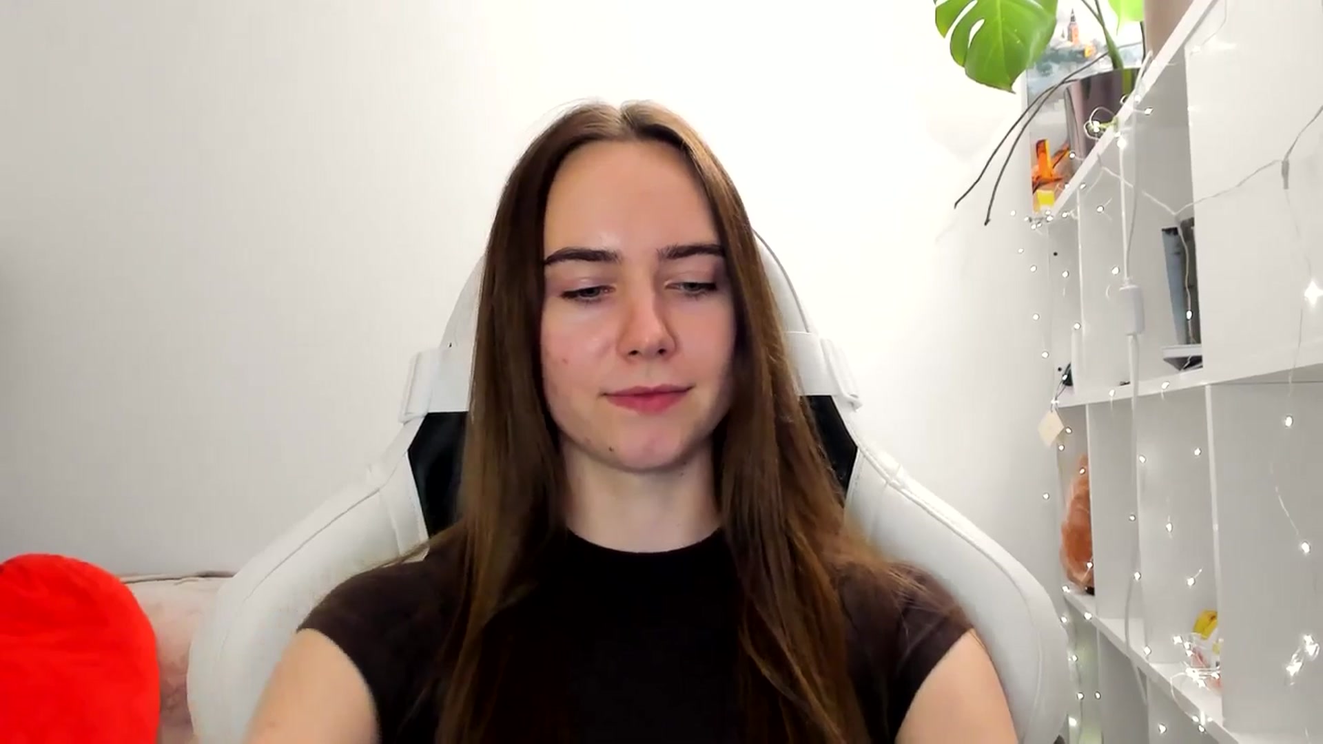 Gallery image thumbnail from OhAlisa's myfreecams stream on, 02/22/2026, 18:11 image 12 of 20
