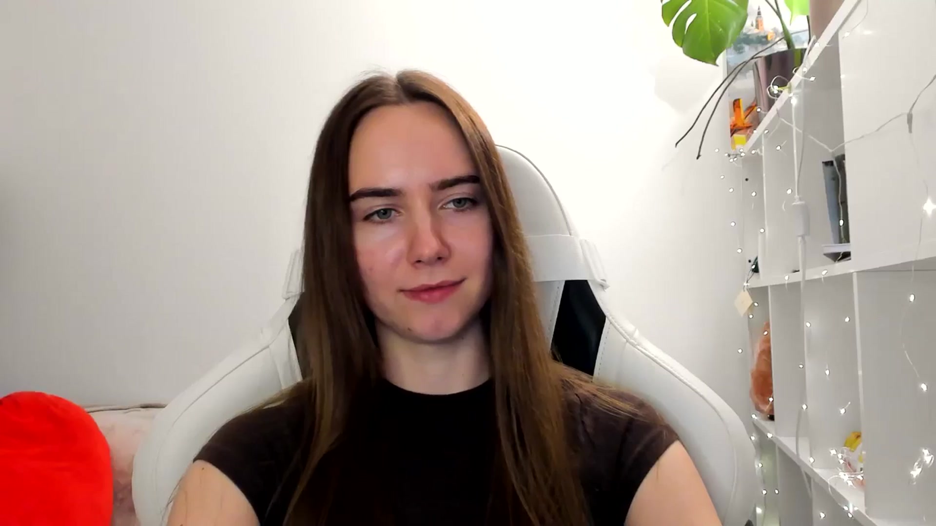 Gallery image thumbnail from OhAlisa's myfreecams stream on, 02/22/2026, 18:11 image 4 of 20