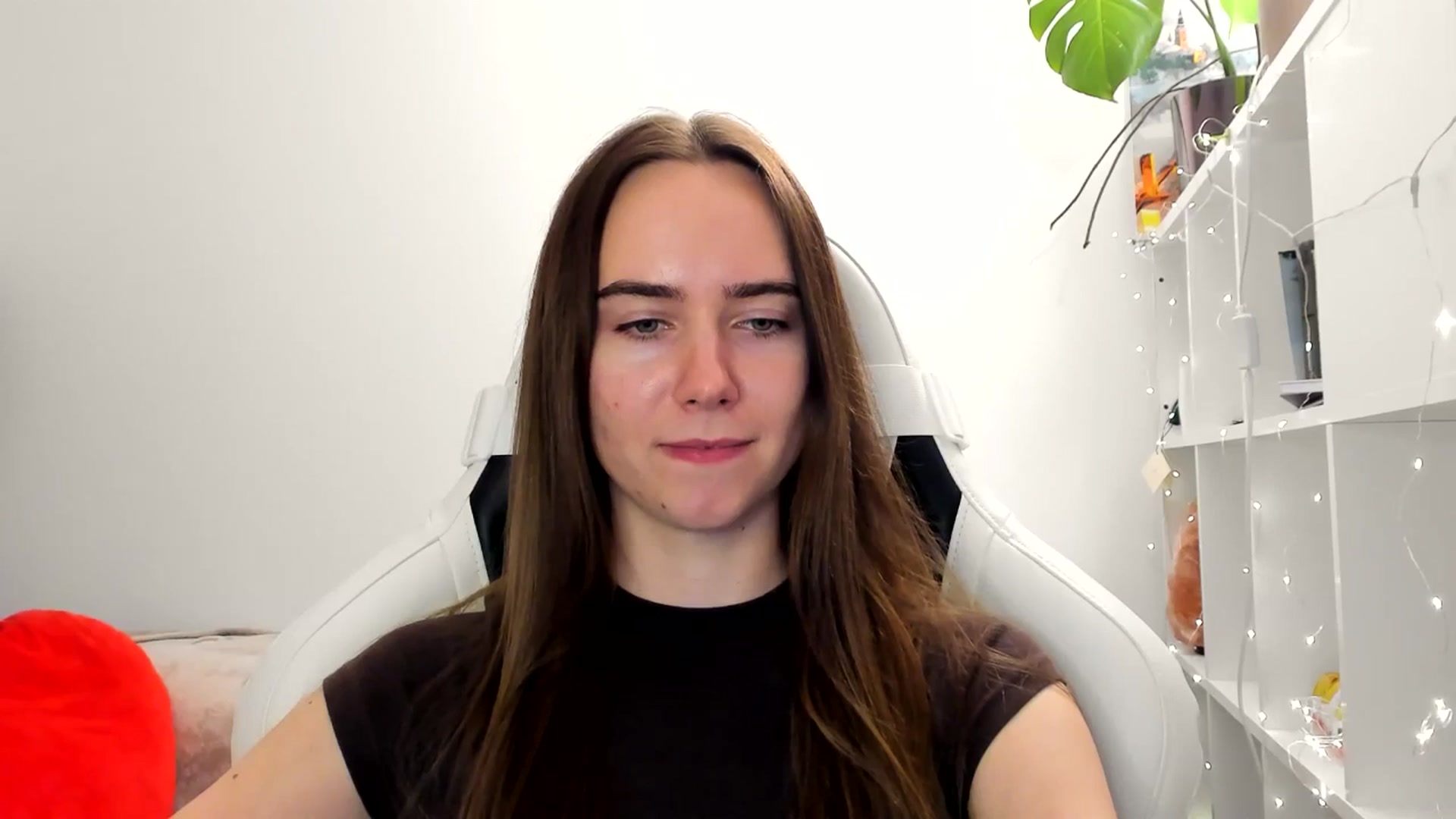 Gallery image thumbnail from OhAlisa's myfreecams stream on, 02/22/2026, 18:11 image 10 of 20