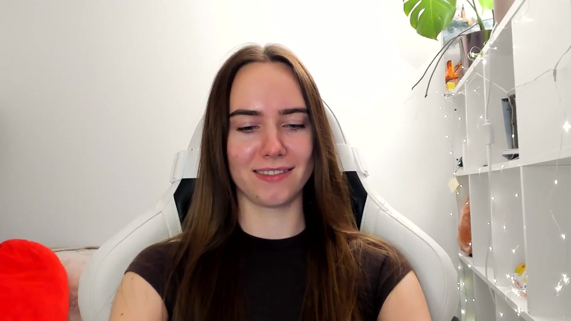 Gallery image thumbnail from OhAlisa's myfreecams stream on, 02/22/2026, 18:11 image 7 of 20