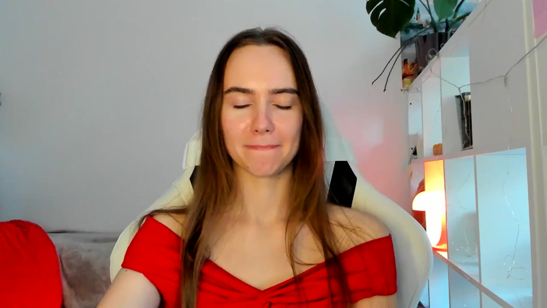 Gallery image thumbnail from OhAlisa's myfreecams stream on, 02/28/2026, 16:22 image 17 of 20
